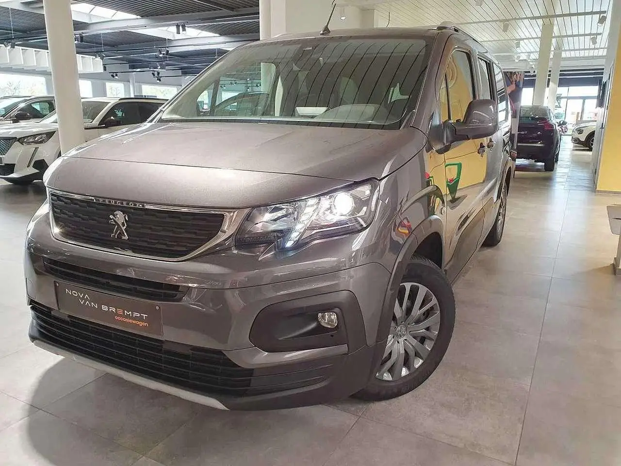 Photo 1 : Peugeot Rifter 2019 Essence