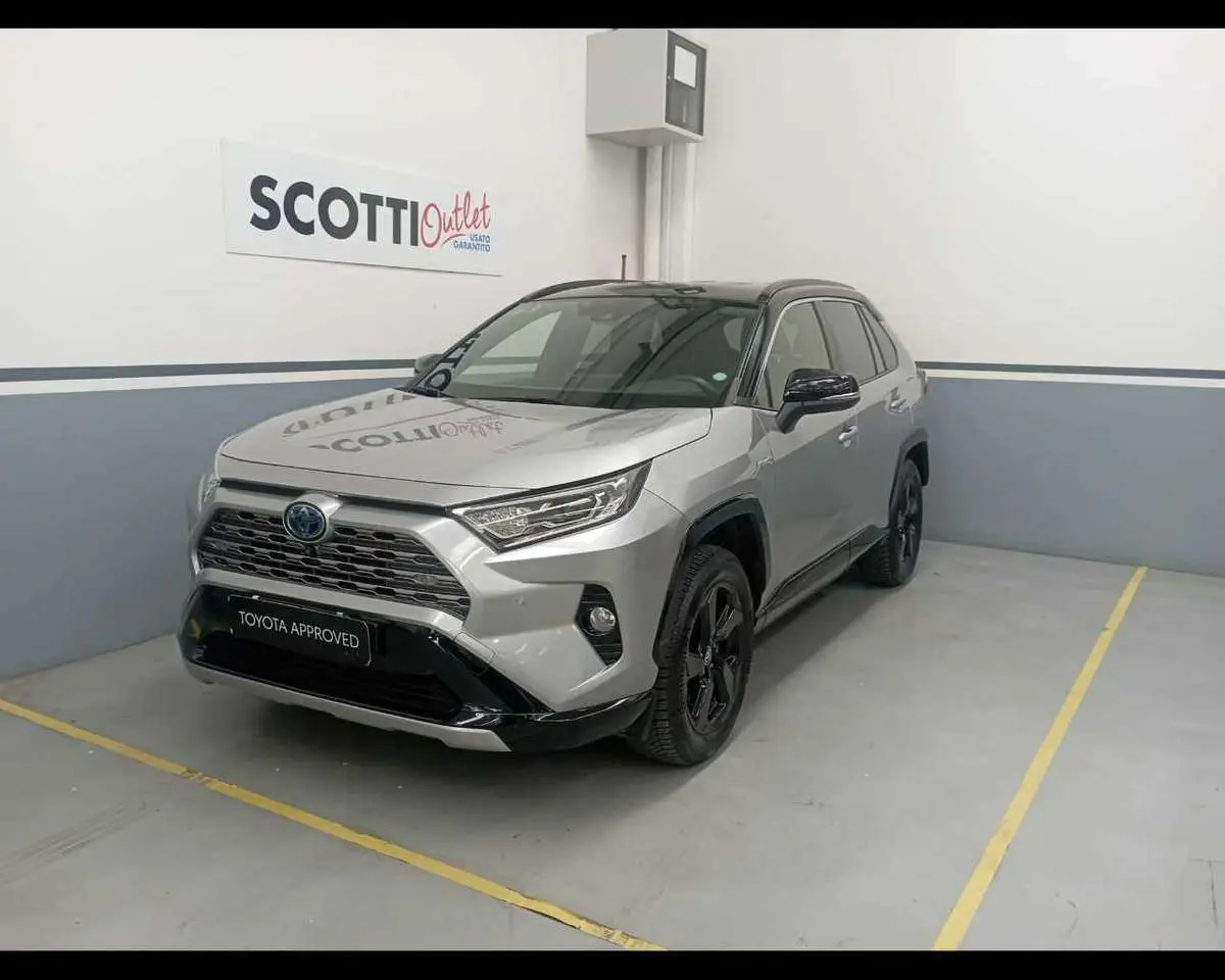 Photo 1 : Toyota Rav4 2019 Hybrid