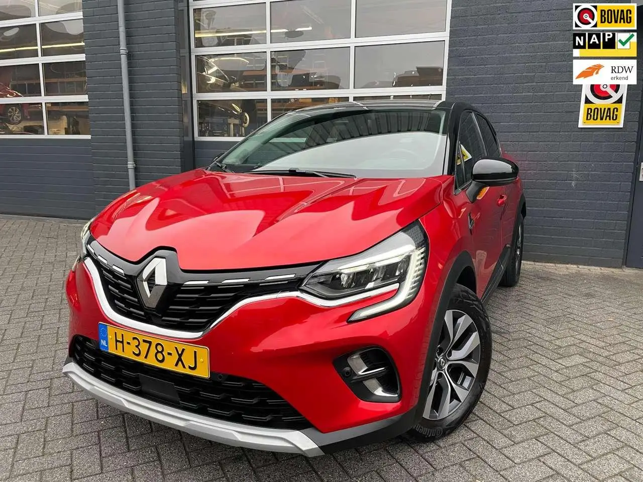 Photo 1 : Renault Captur 2020 Petrol