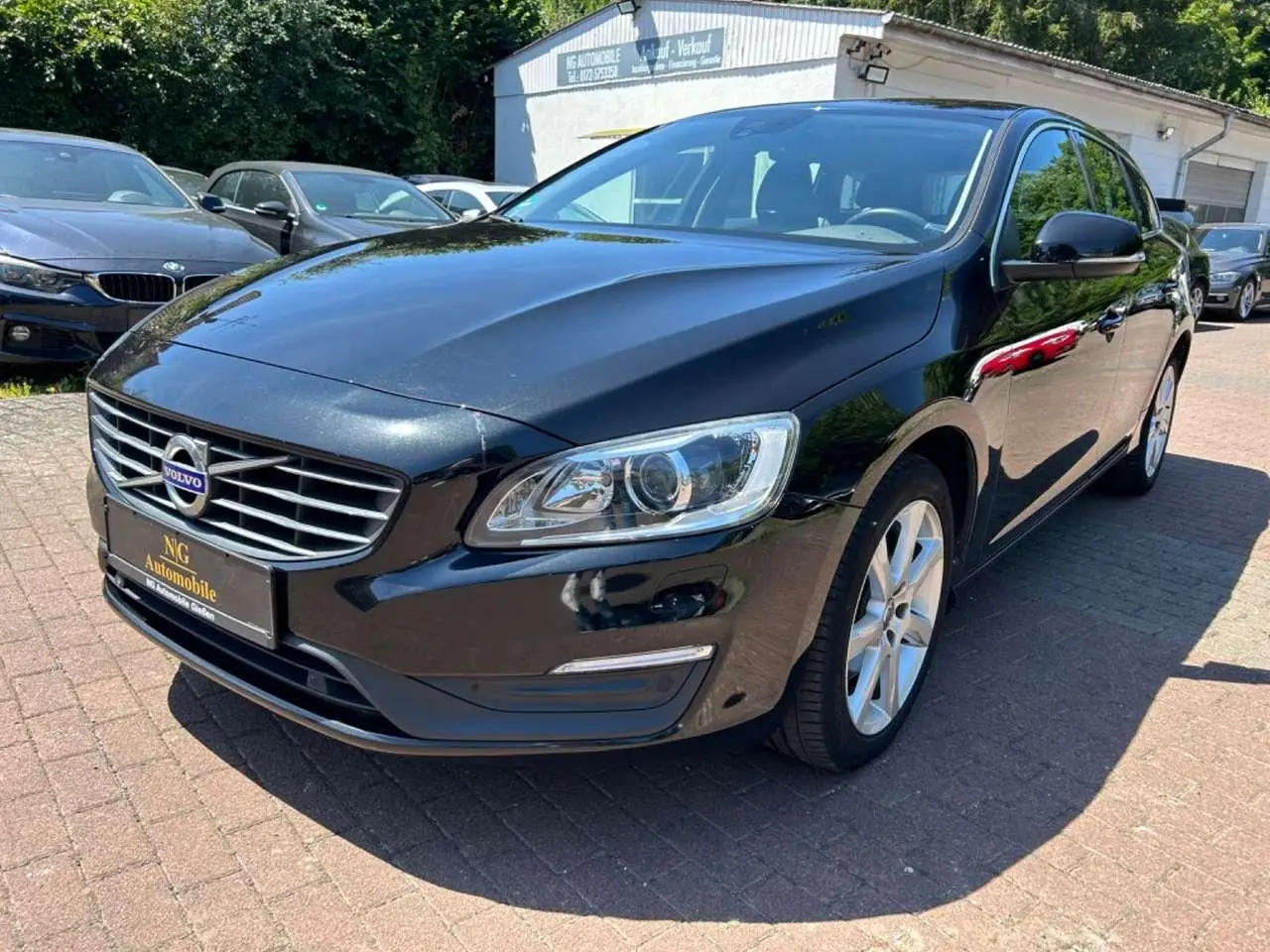 Photo 1 : Volvo V60 2016 Petrol