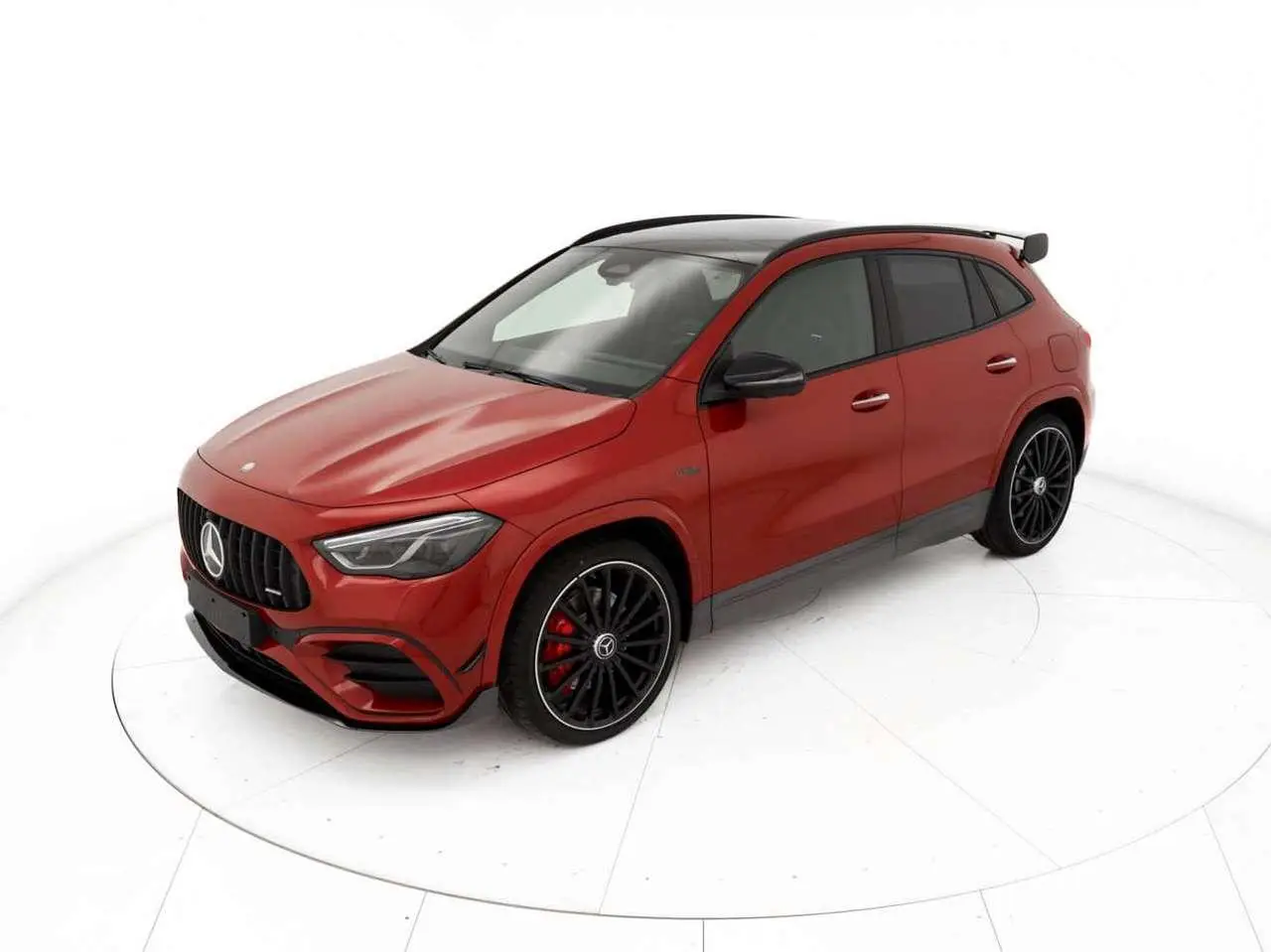 Photo 1 : Mercedes-benz Classe Gla 2024 Petrol