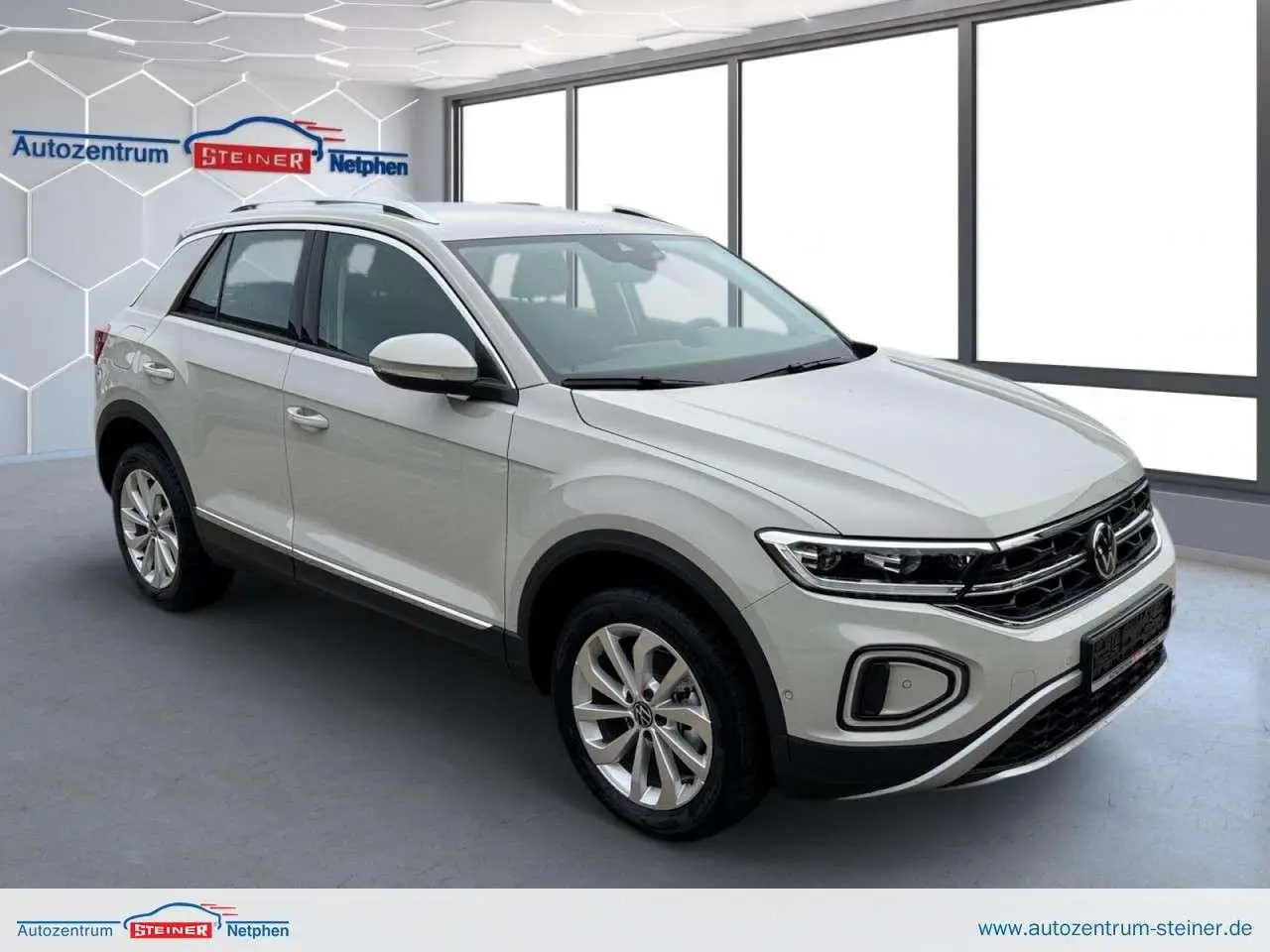 Photo 1 : Volkswagen T-roc 2024 Petrol