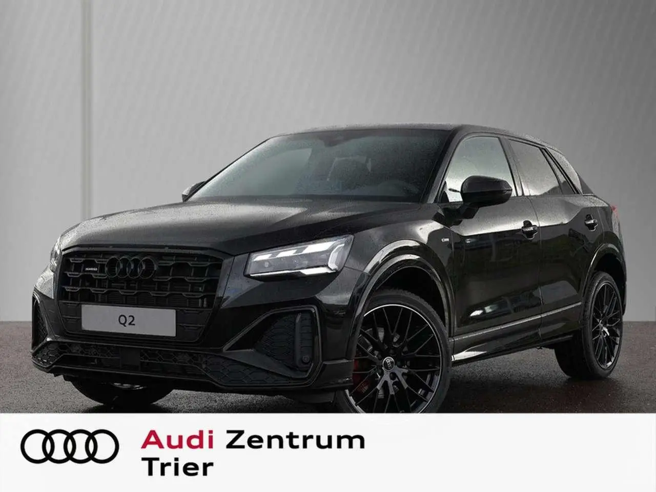 Photo 1 : Audi Q2 2024 Petrol