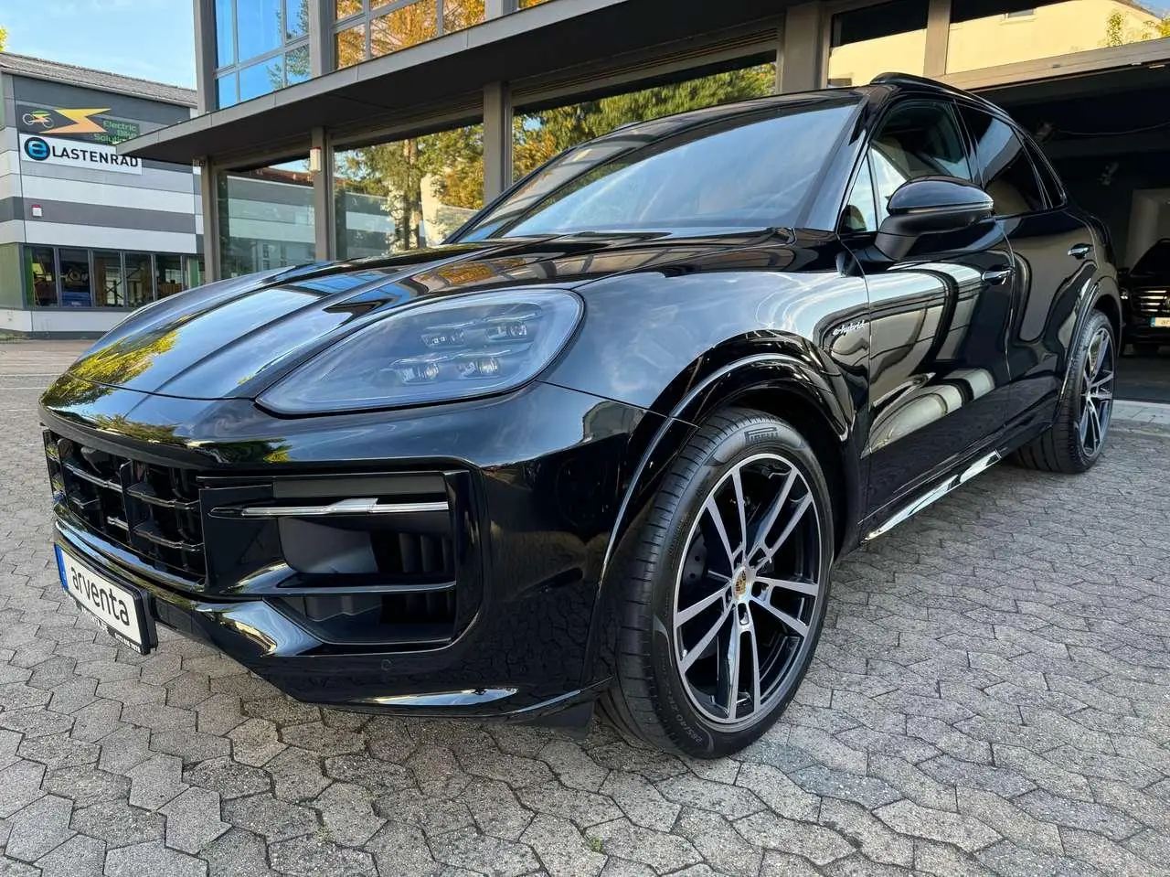 Photo 1 : Porsche Cayenne 2024 Hybride