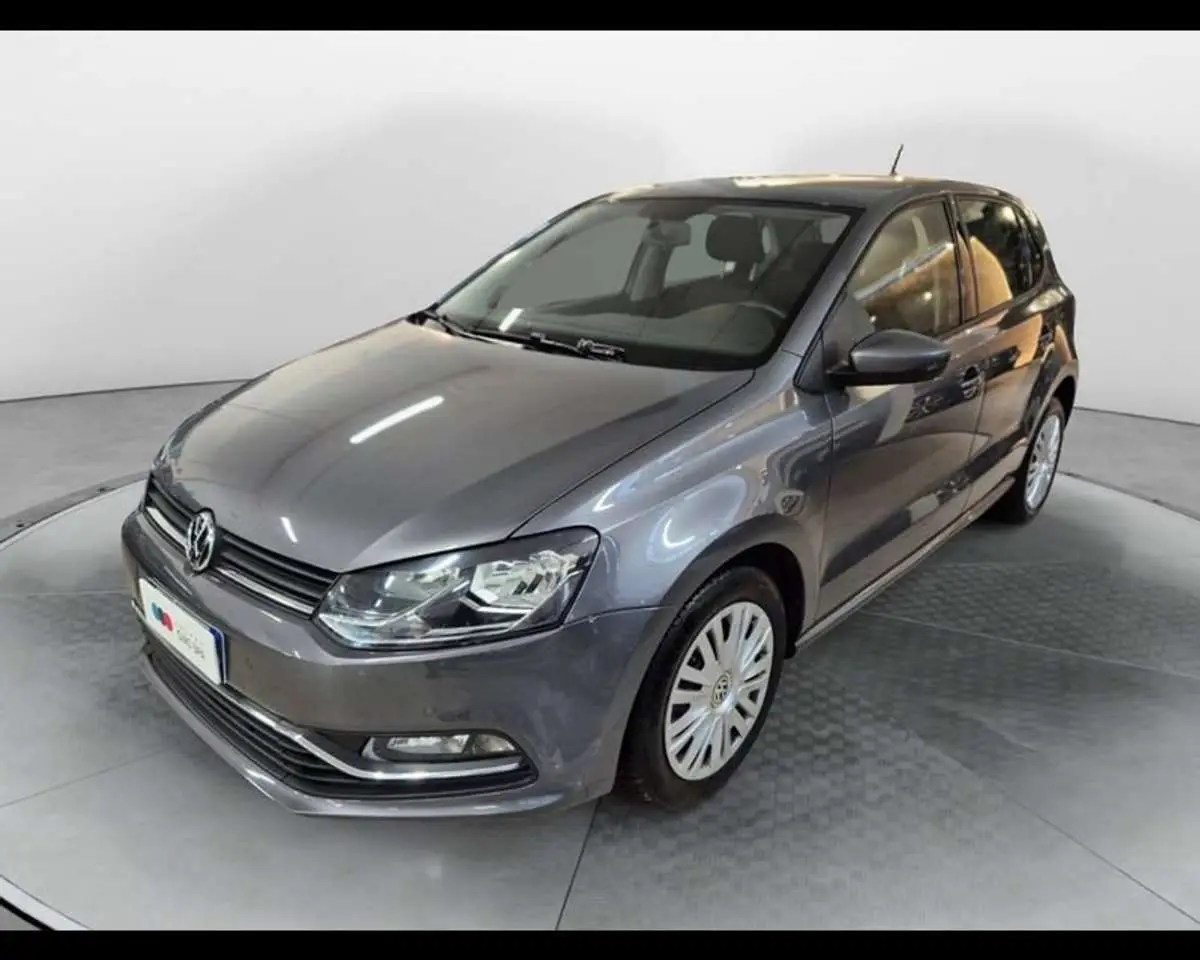 Photo 1 : Volkswagen Polo 2017 Petrol