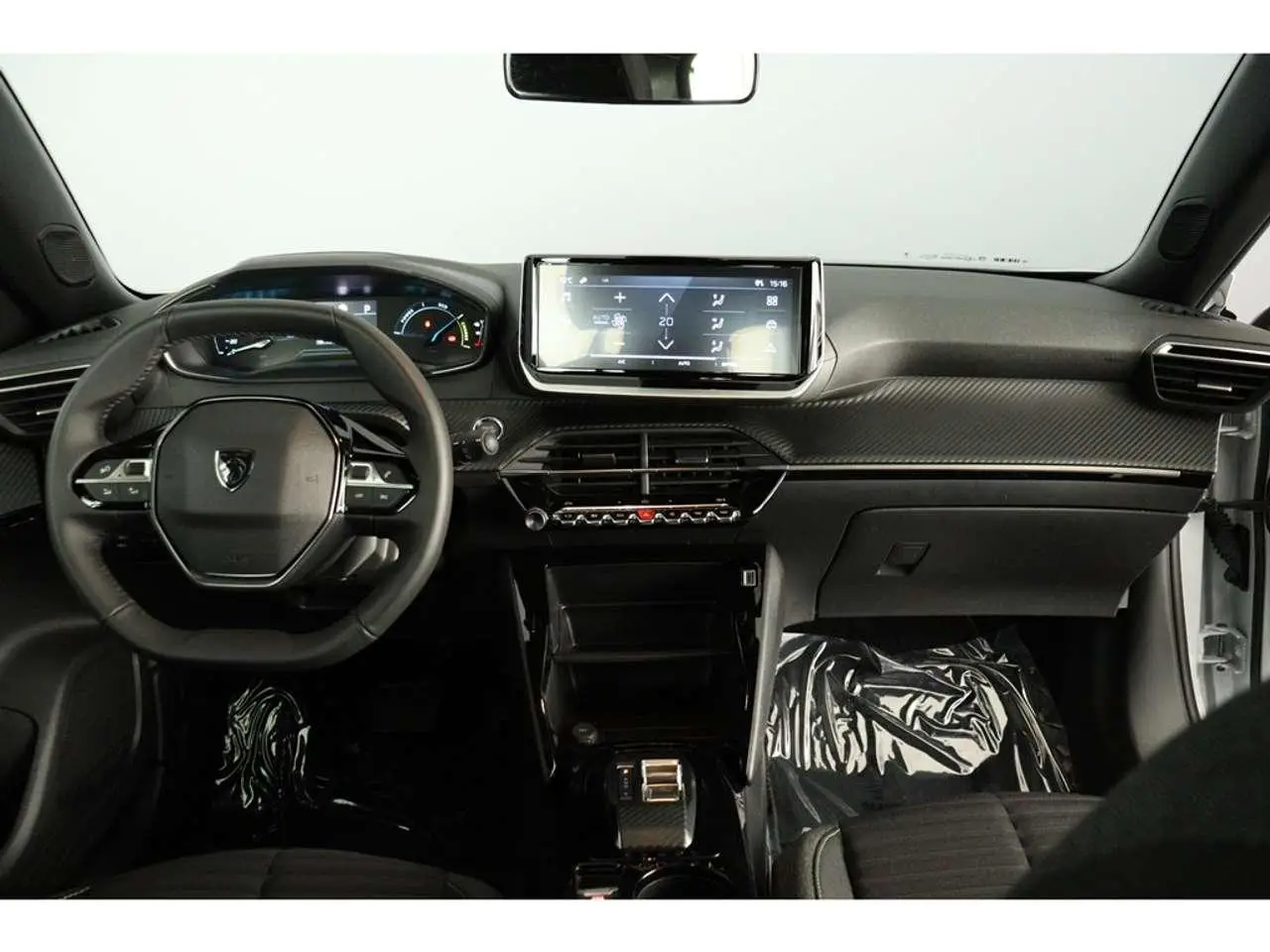 Photo 1 : Peugeot 2008 2024 Electric