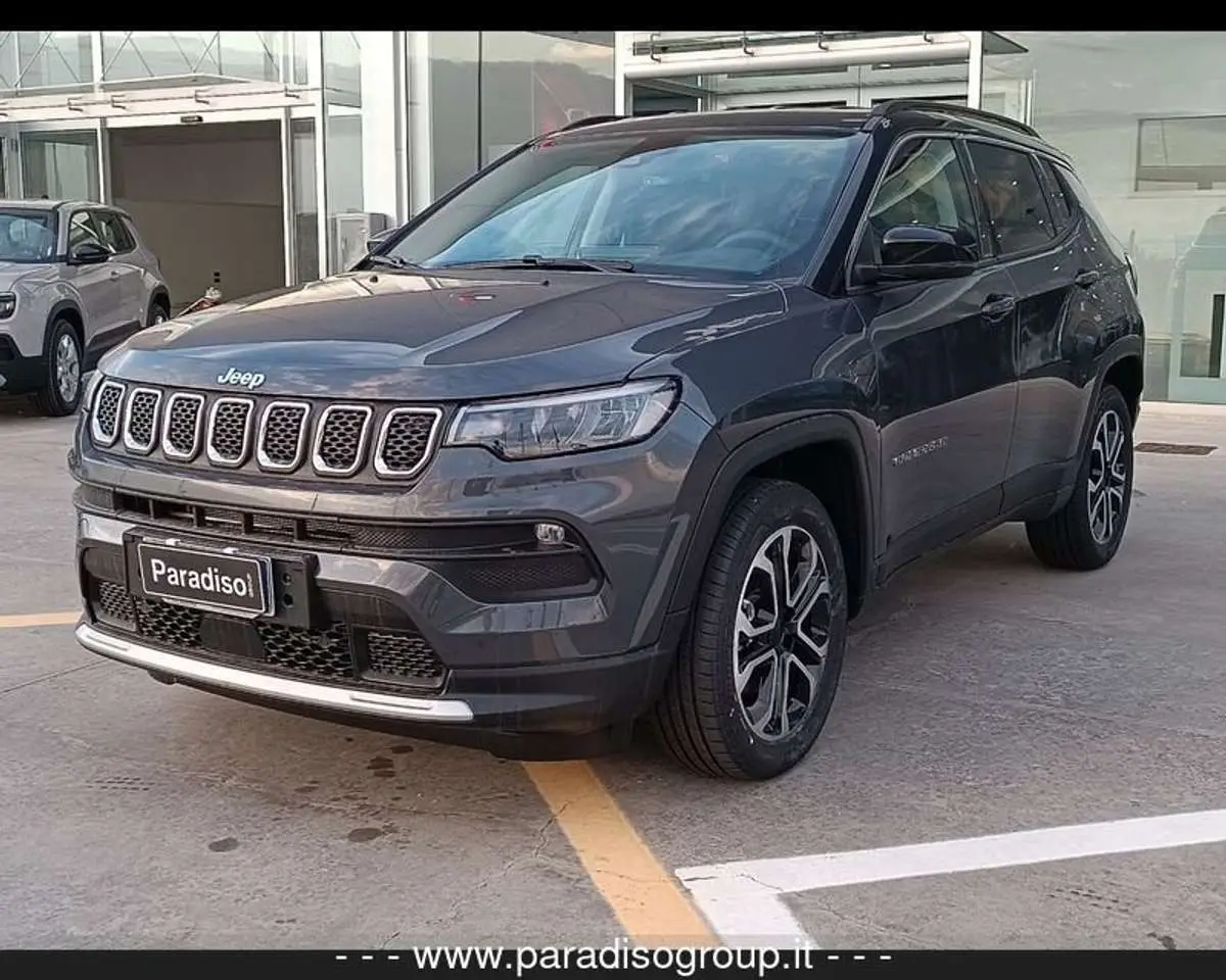 Photo 1 : Jeep Compass 2023 Hybrid