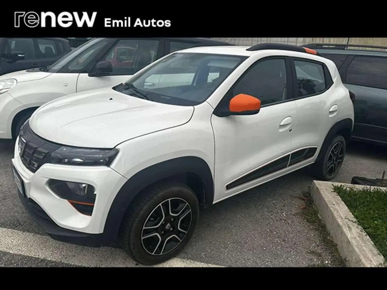 Photo 1 : Dacia Spring 2022 Electric