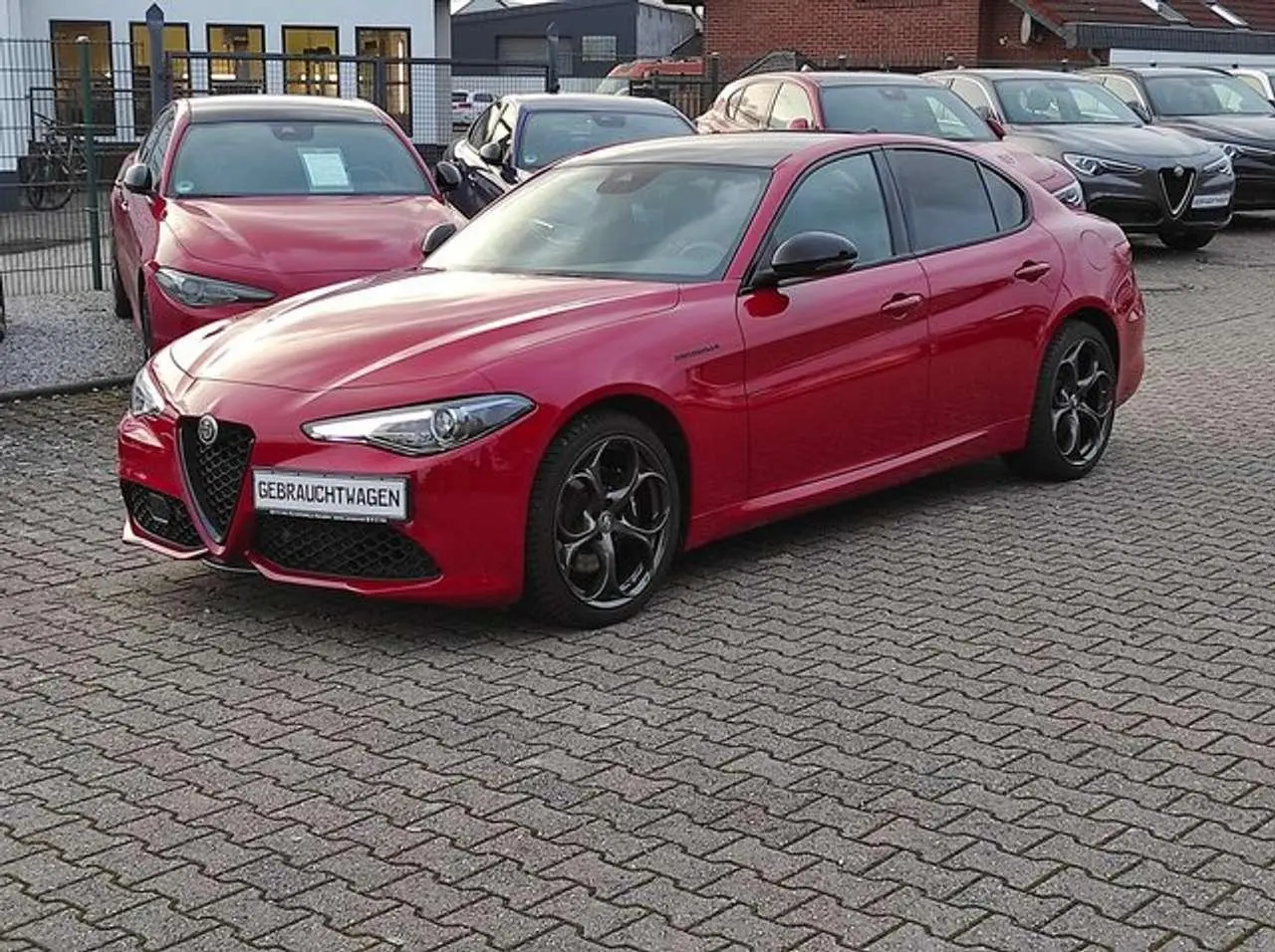 Photo 1 : Alfa Romeo Giulia 2022 Essence