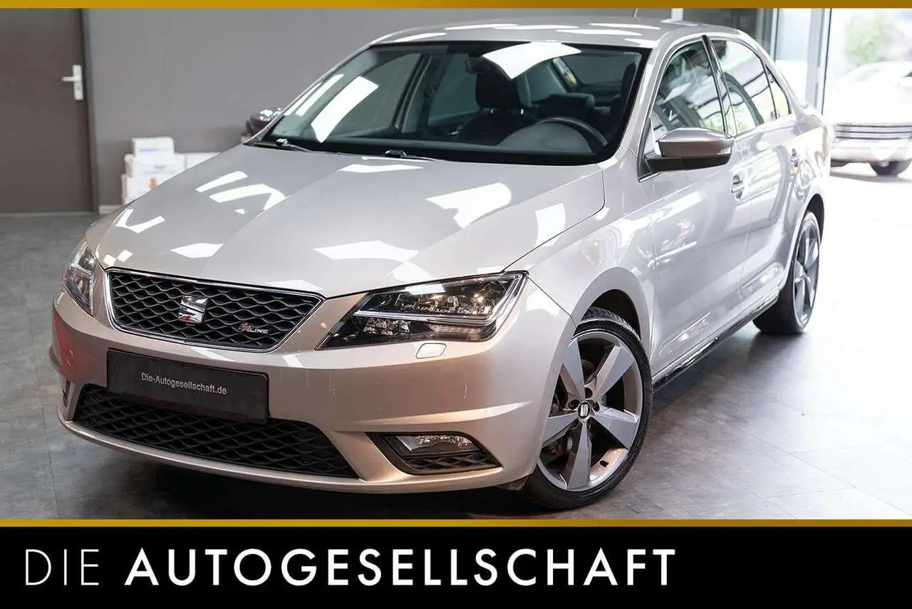 Photo 1 : Seat Toledo 2017 Petrol