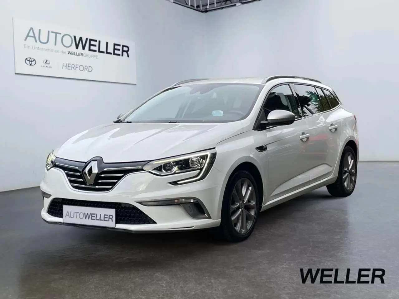 Photo 1 : Renault Megane 2019 Petrol