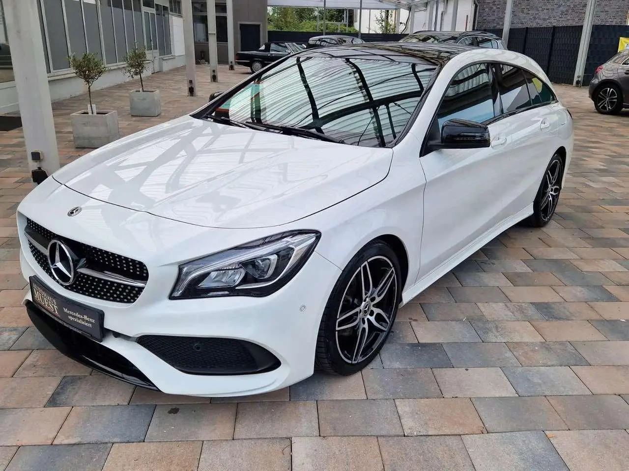 Photo 1 : Mercedes-benz Classe Cla 2018 Petrol