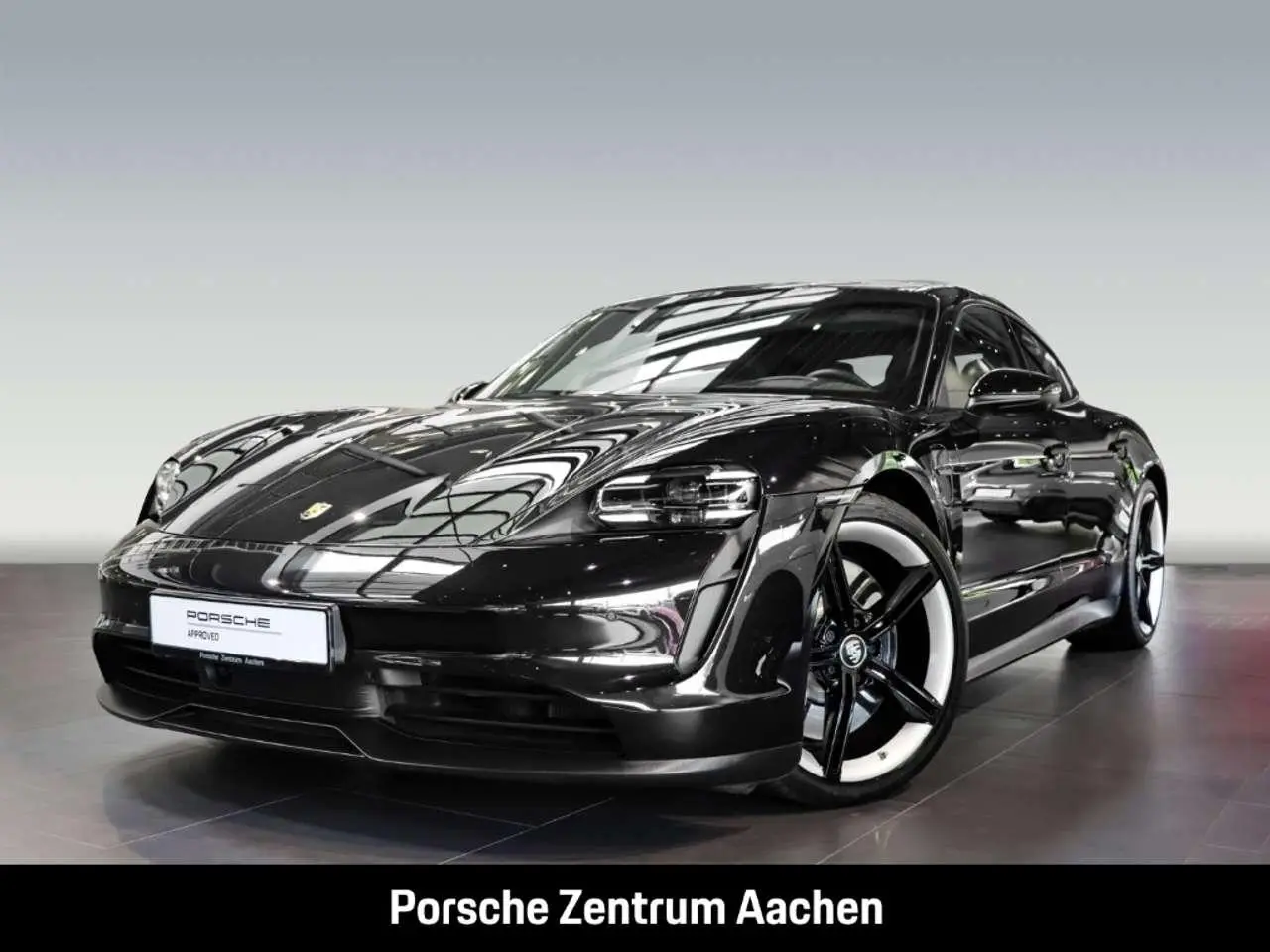 Photo 1 : Porsche Taycan 2023 Electric