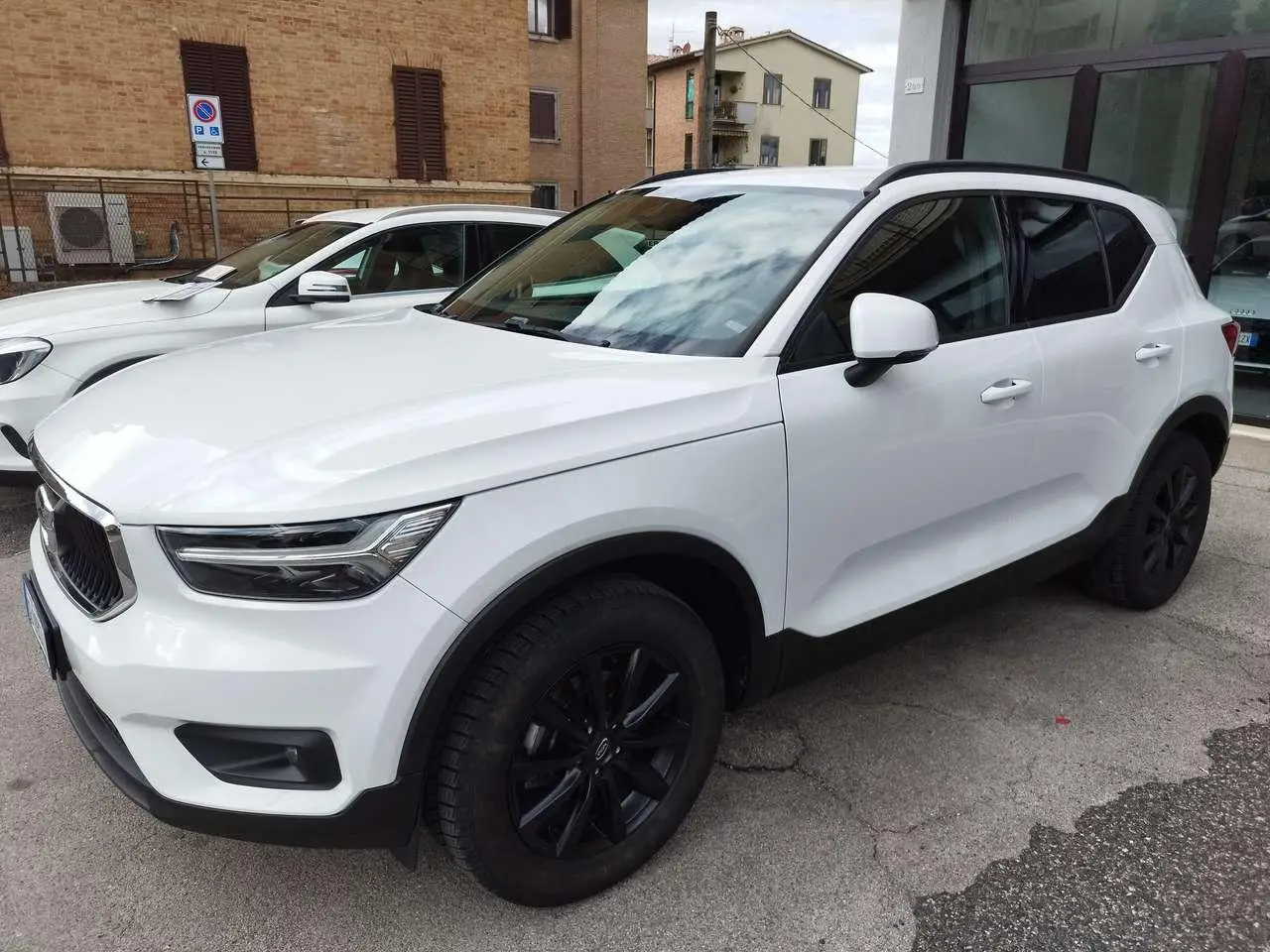 Photo 1 : Volvo Xc40 2020 Petrol