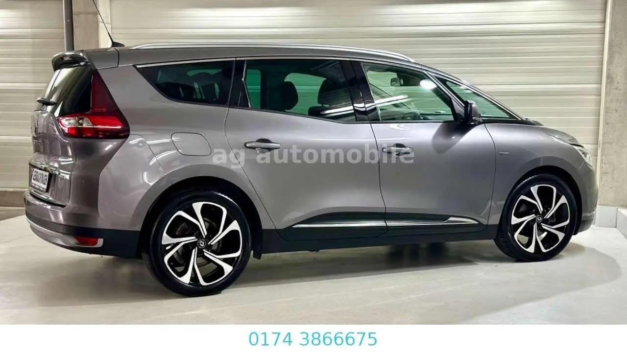 Photo 1 : Renault Scenic 2019 Petrol