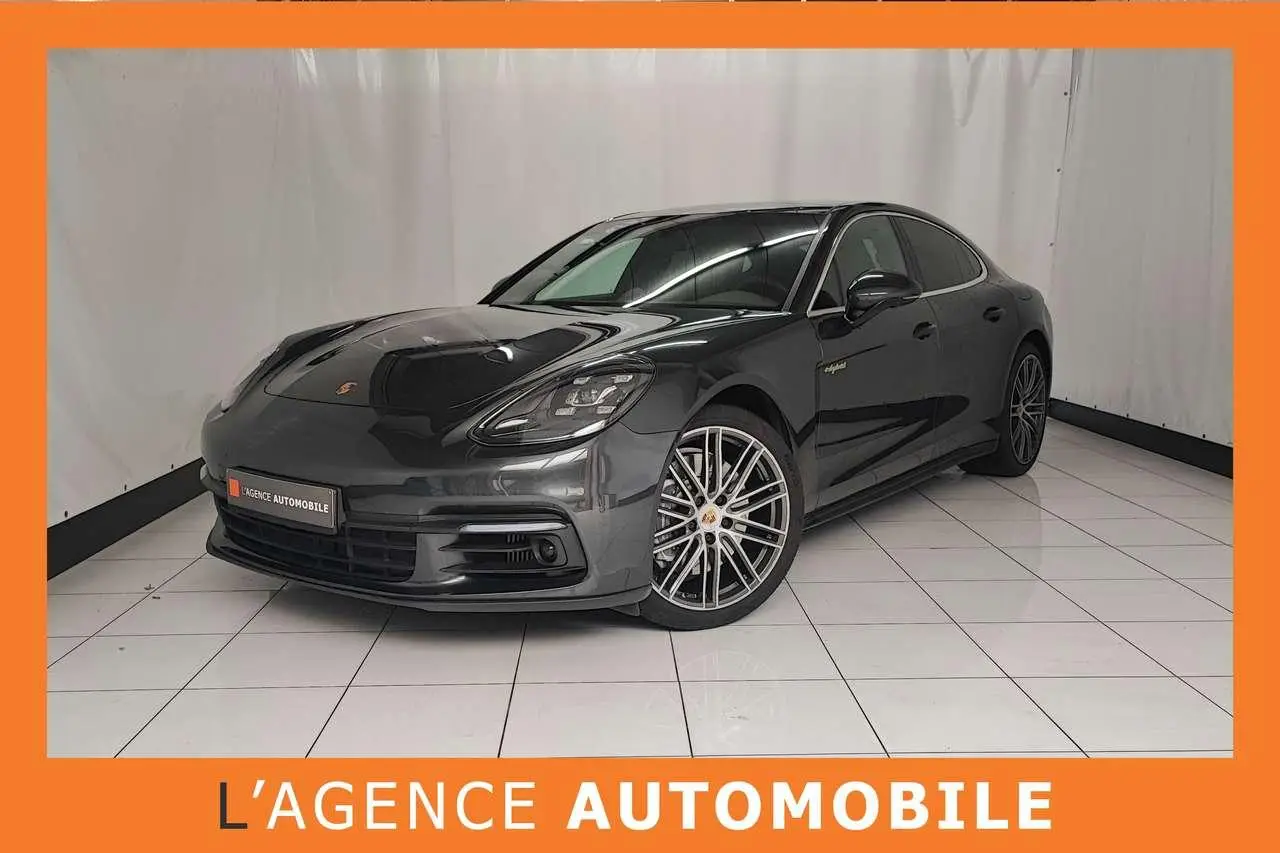 Photo 1 : Porsche Panamera 2019 Hybride