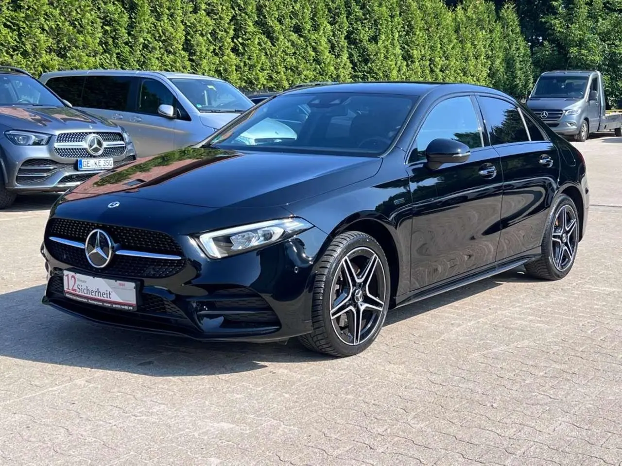 Photo 1 : Mercedes-benz Classe A 2021 Petrol