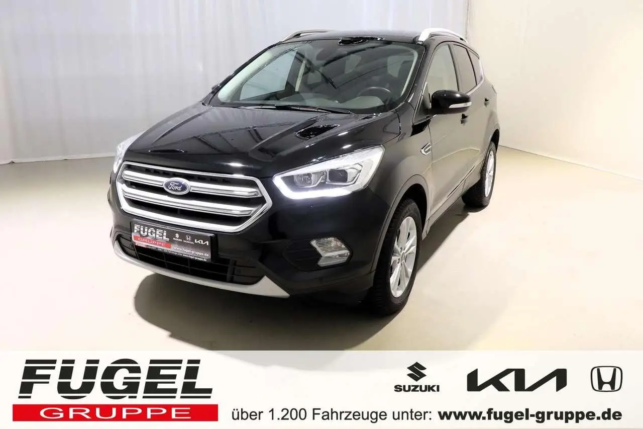 Photo 1 : Ford Kuga 2019 Essence