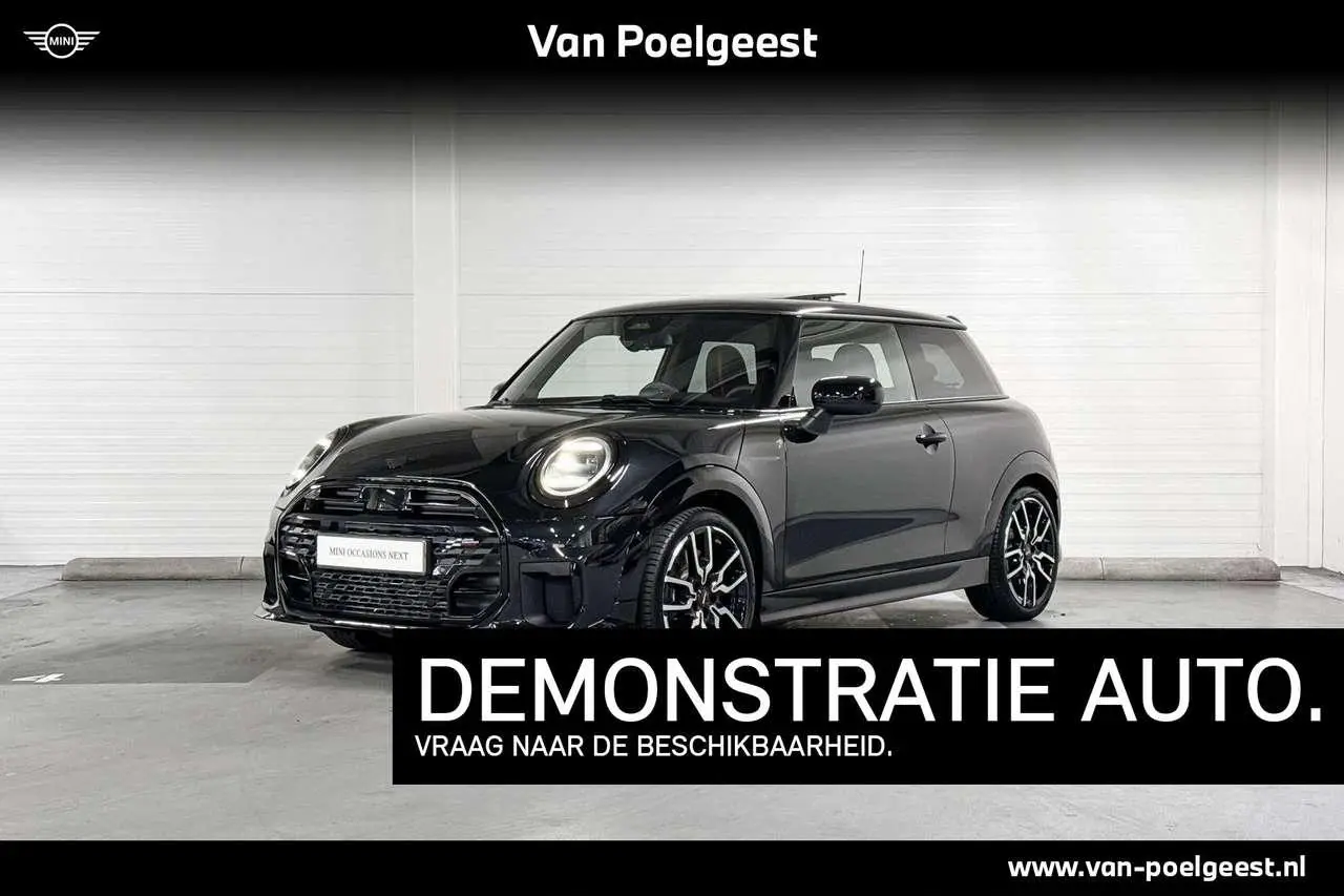 Photo 1 : Mini Cooper 2024 Essence