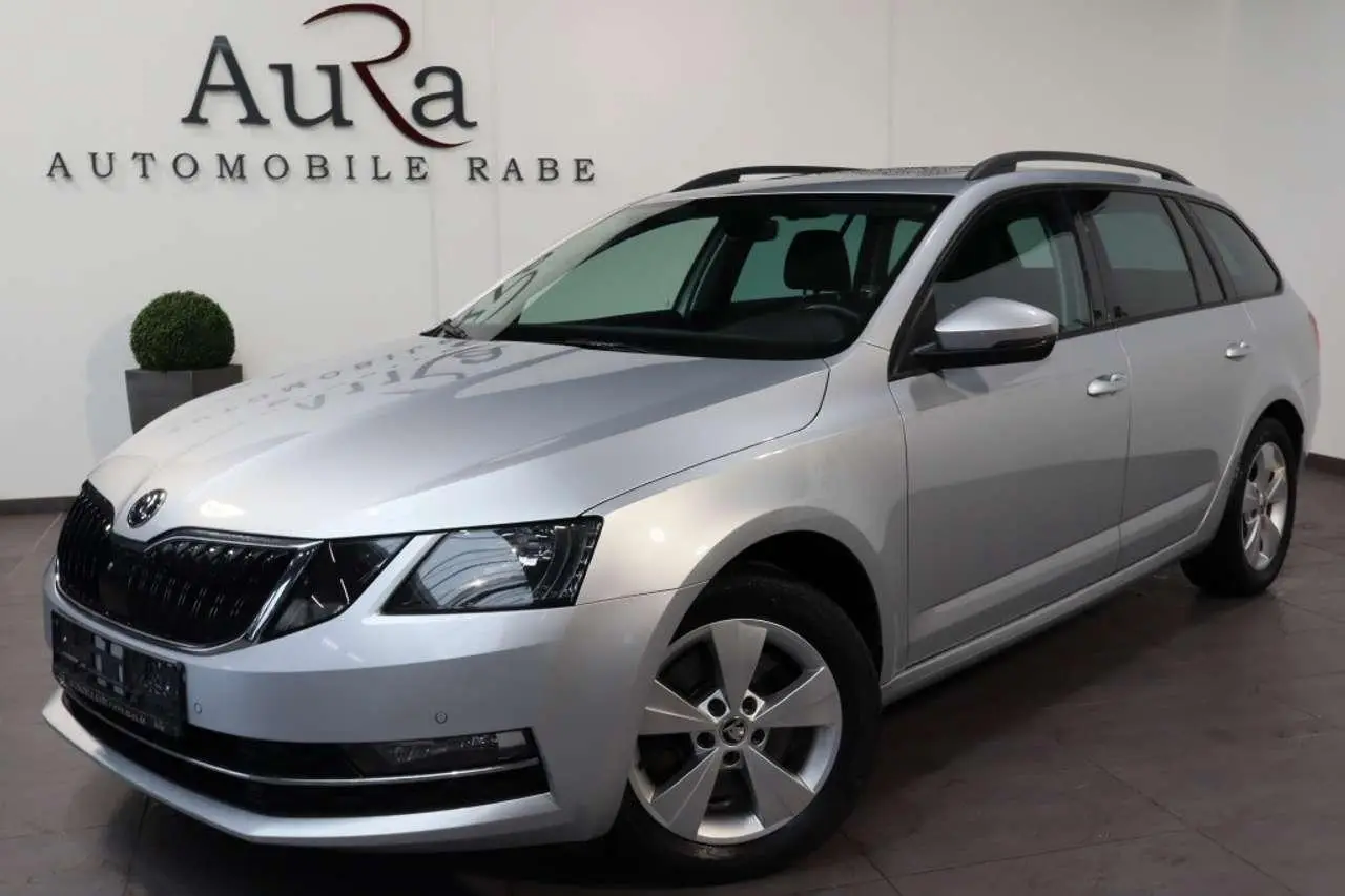 Photo 1 : Skoda Octavia 2019 Essence