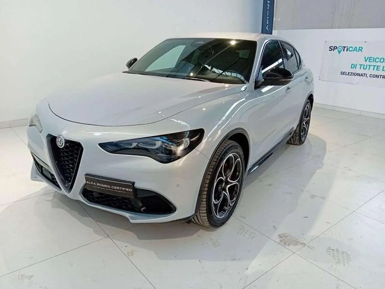 Photo 1 : Alfa Romeo Stelvio 2024 Diesel