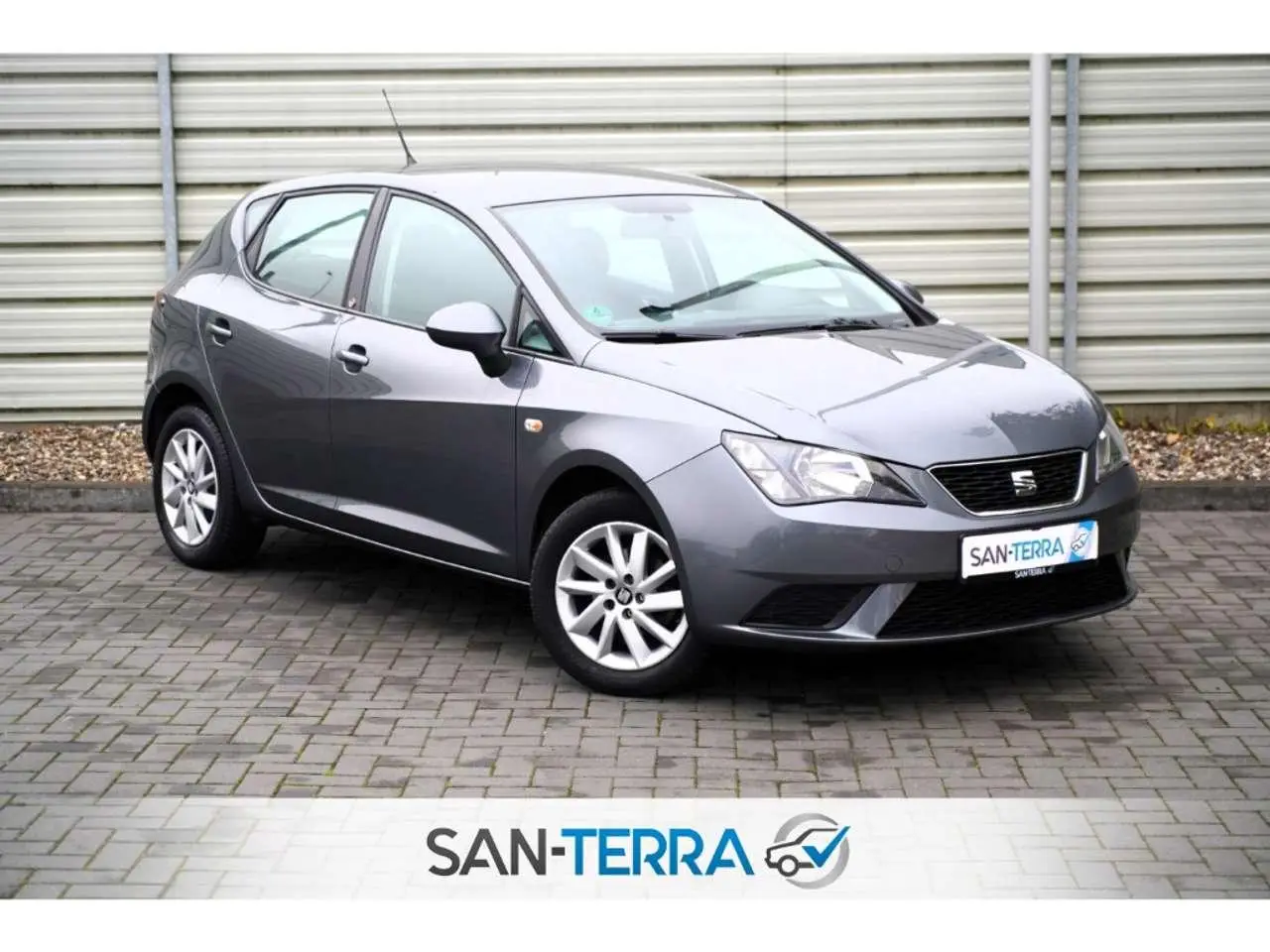 Photo 1 : Seat Ibiza 2017 Petrol