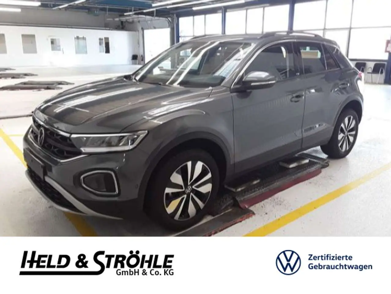 Photo 1 : Volkswagen T-roc 2023 Petrol