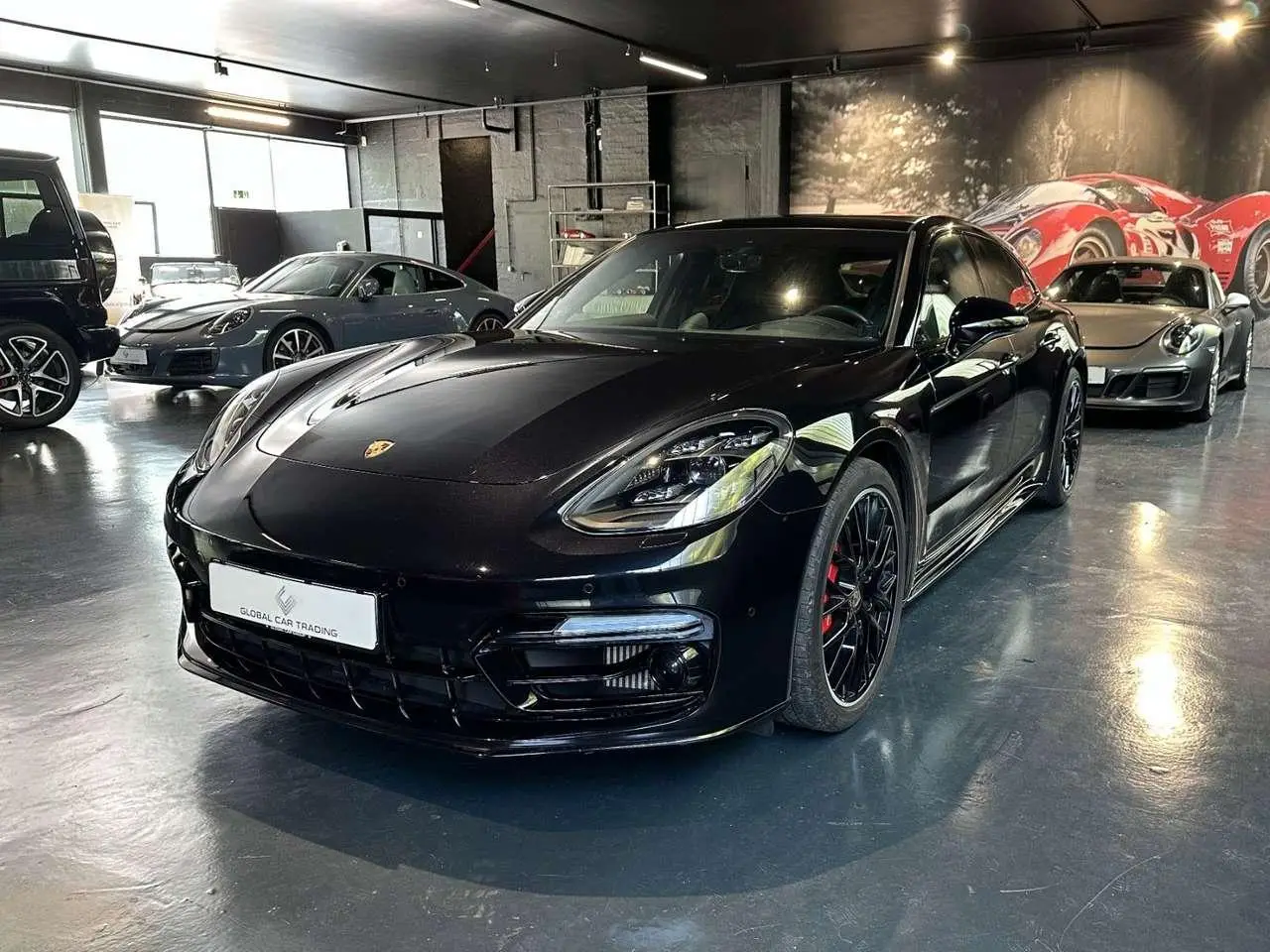 Photo 1 : Porsche Panamera 2020 Essence