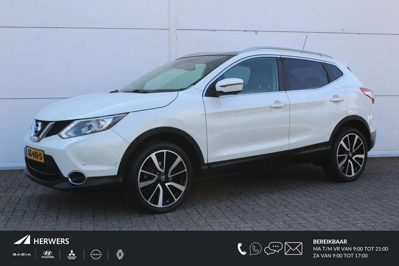 Photo 1 : Nissan Qashqai 2015 Petrol