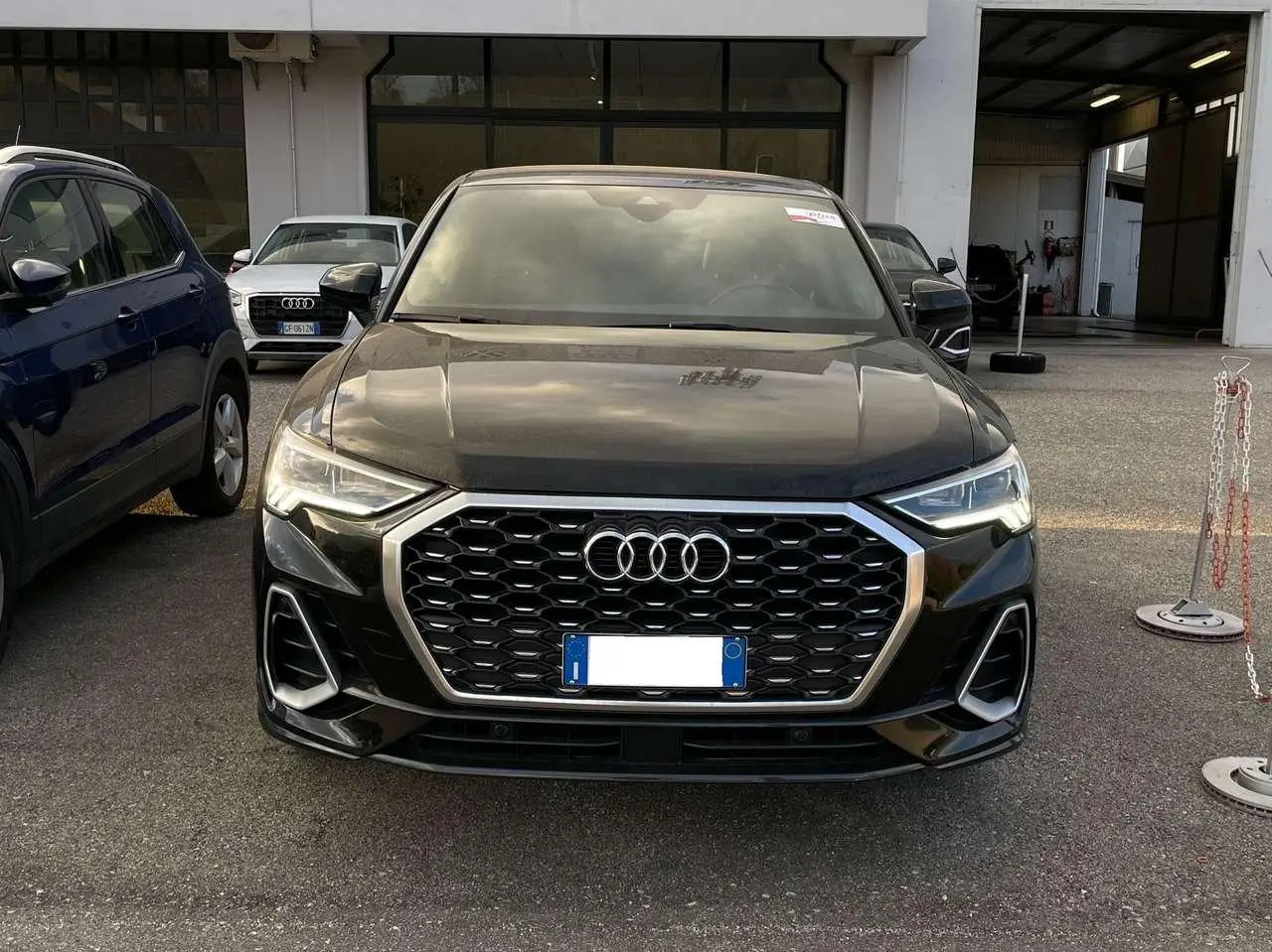 Photo 1 : Audi Q3 2021 Diesel