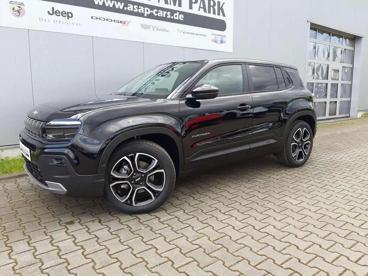 Photo 1 : Jeep Avenger 2024 Électrique