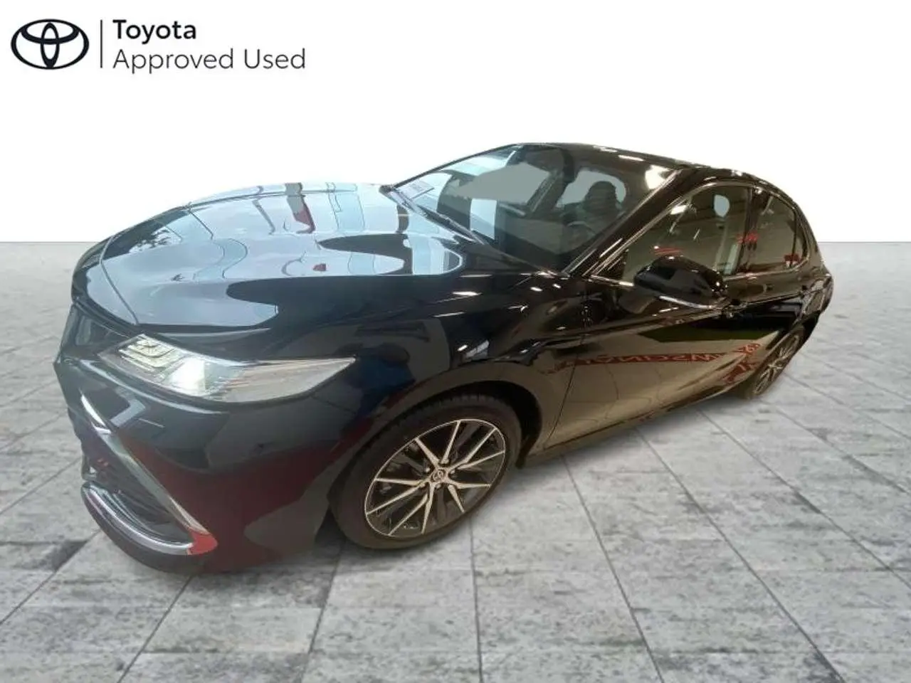 Photo 1 : Toyota Camry 2024 Hybride