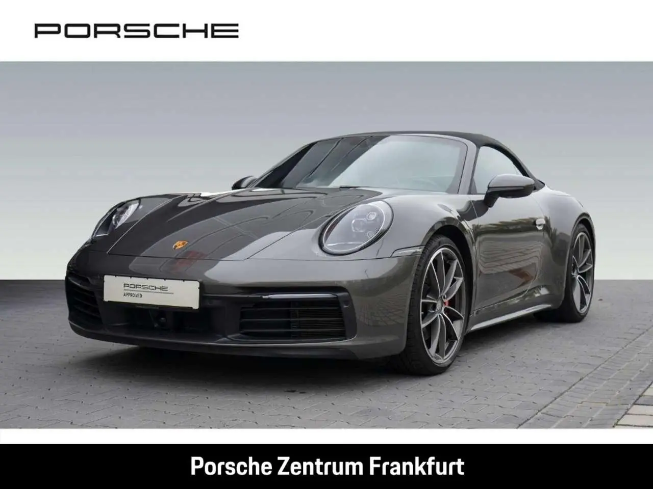 Photo 1 : Porsche 992 2022 Petrol