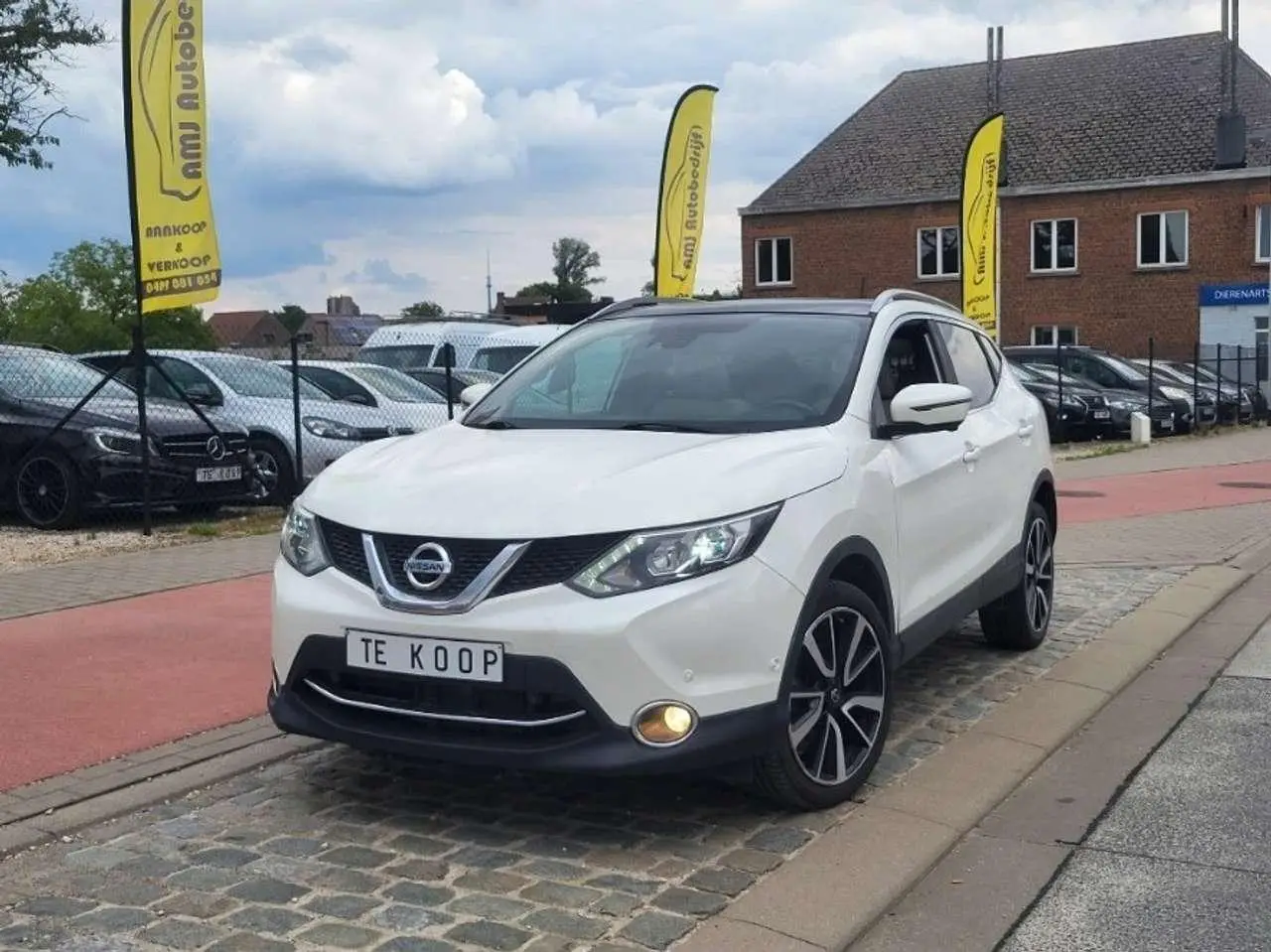 Photo 1 : Nissan Qashqai 2016 Petrol