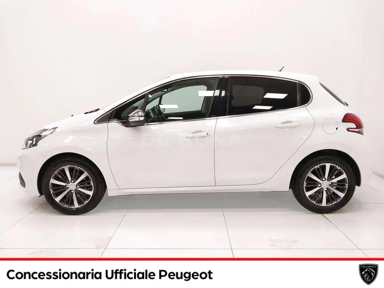 Photo 1 : Peugeot 208 2016 Diesel