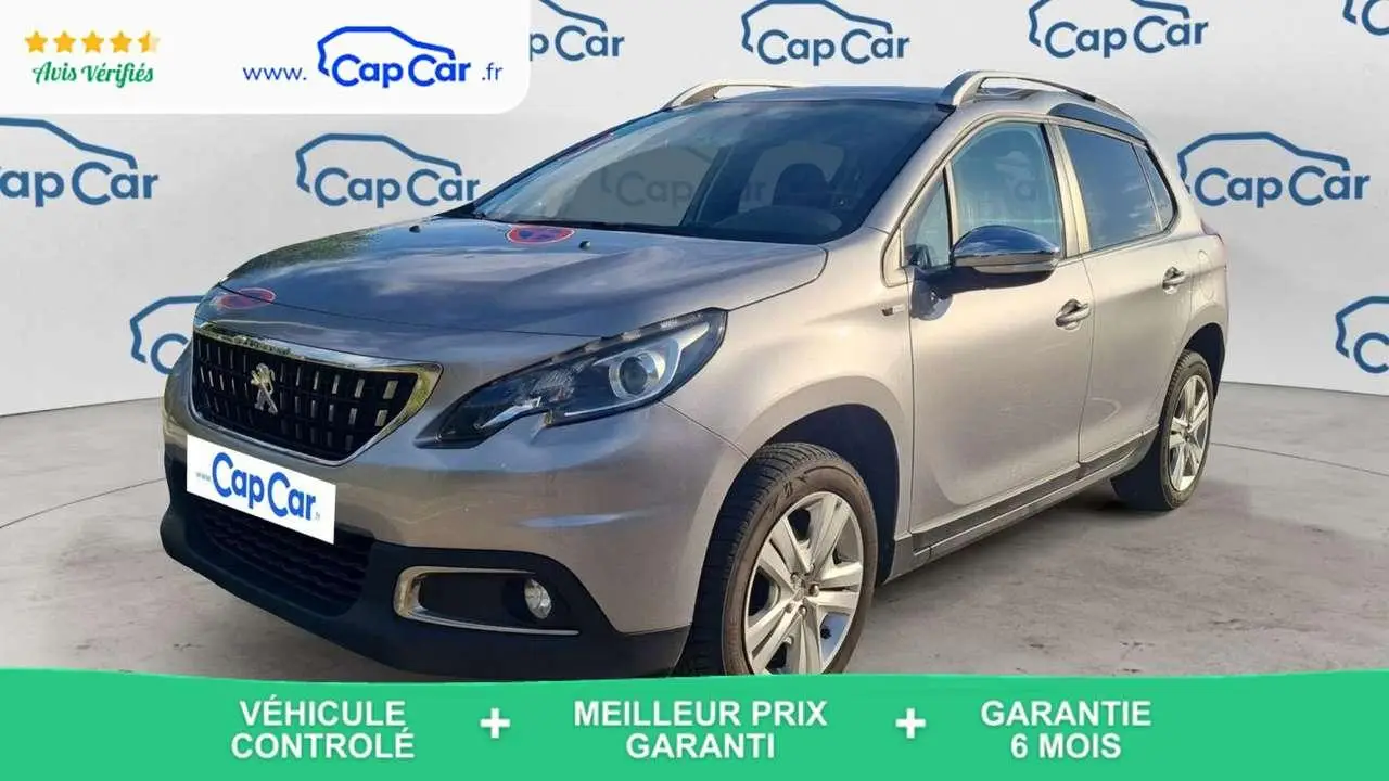 Photo 1 : Peugeot 2008 2017 Petrol