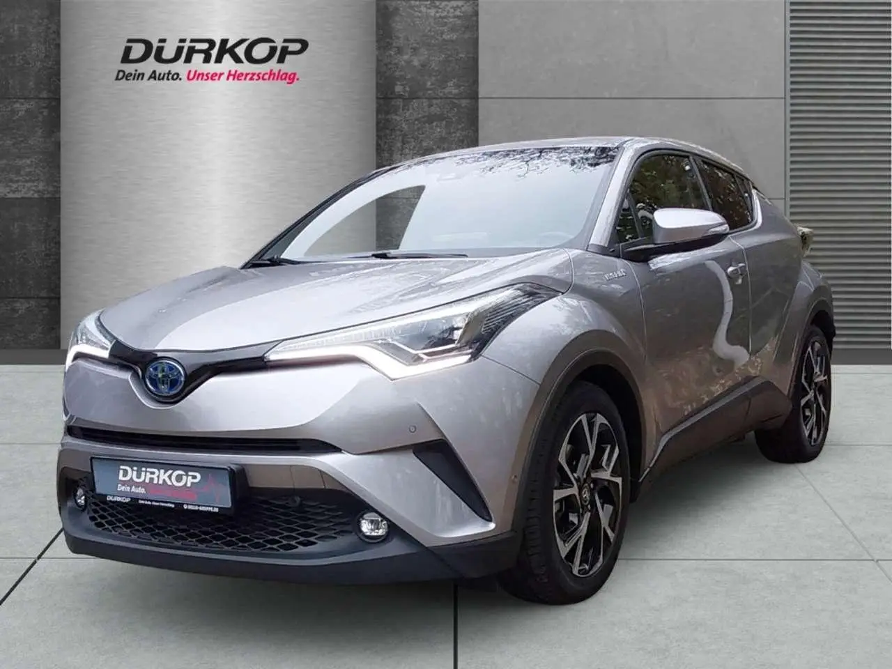 Photo 1 : Toyota C-hr 2019 Hybrid