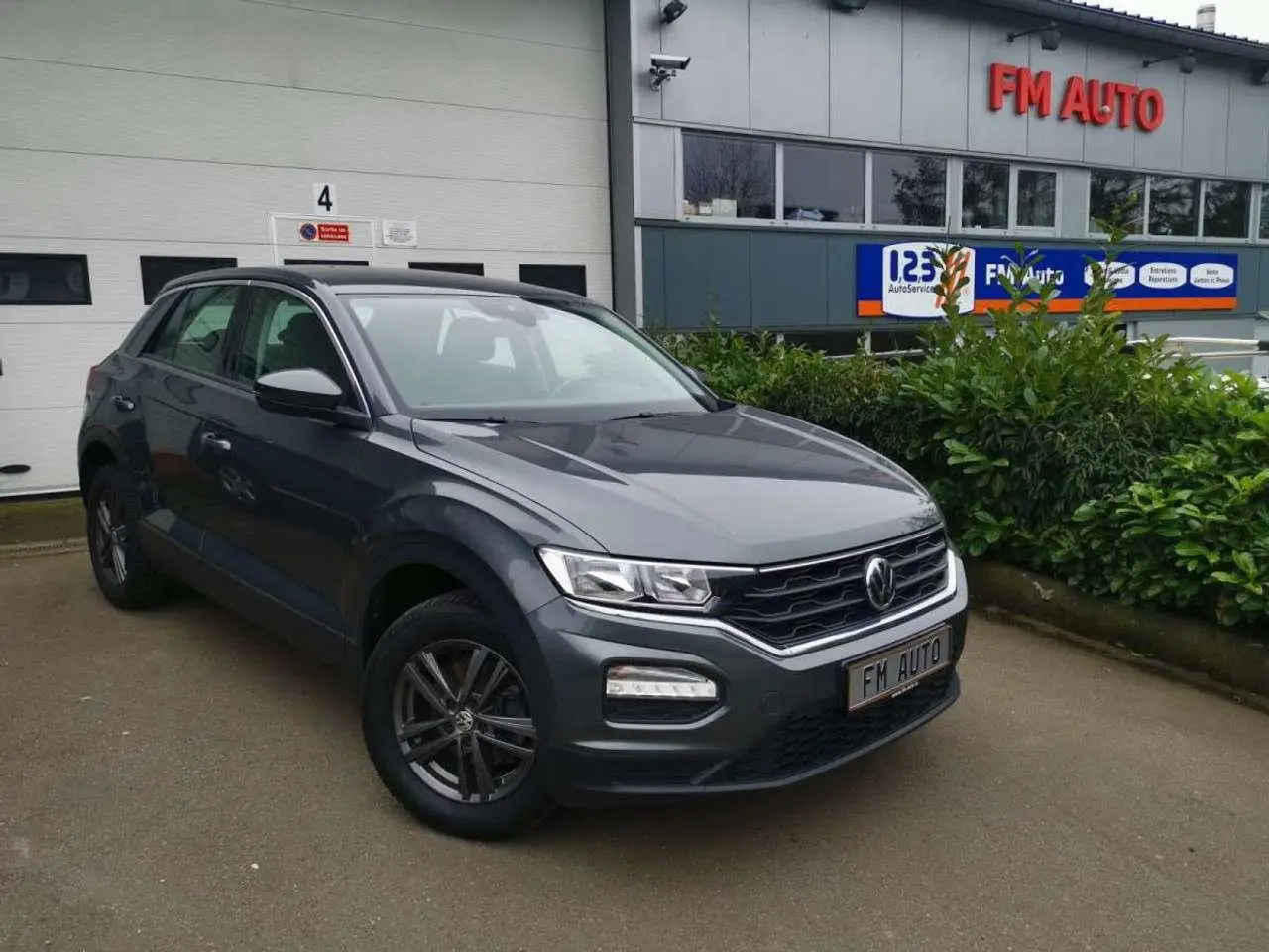 Photo 1 : Volkswagen T-roc 2019 Petrol