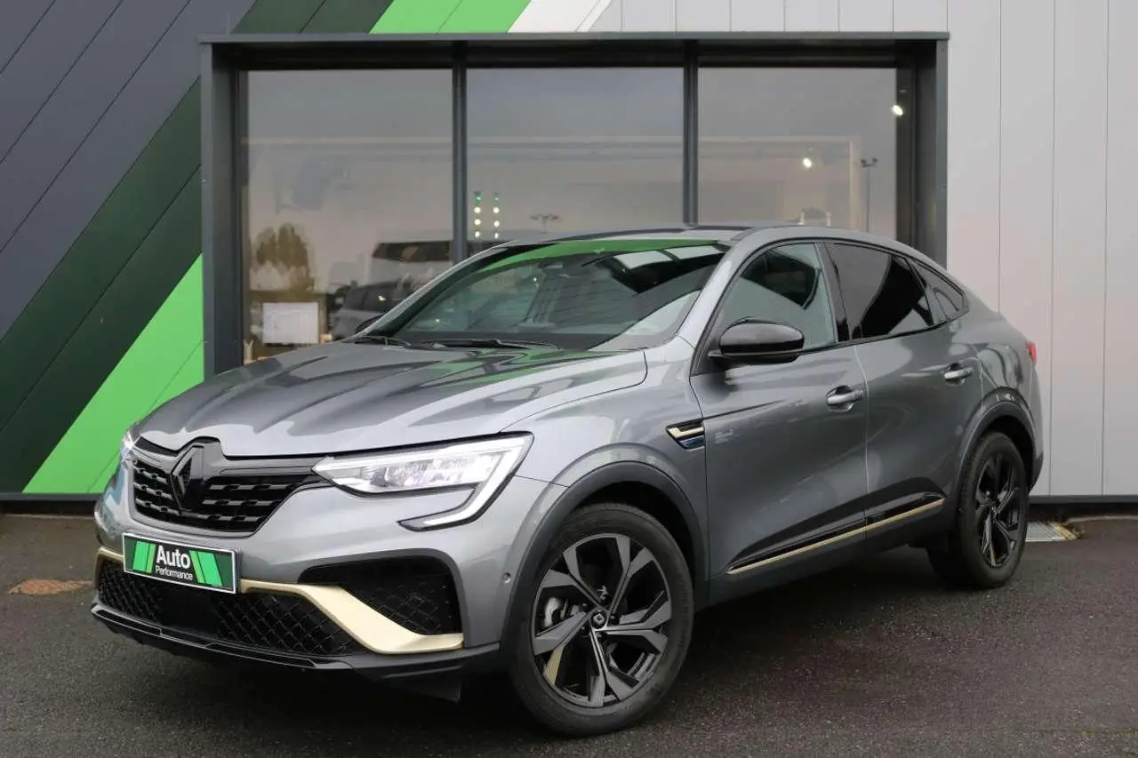 Photo 1 : Renault Arkana 2022 Hybrid