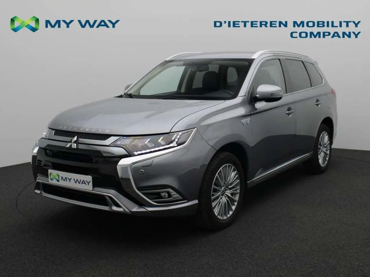 Photo 1 : Mitsubishi Outlander 2019 Hybrid