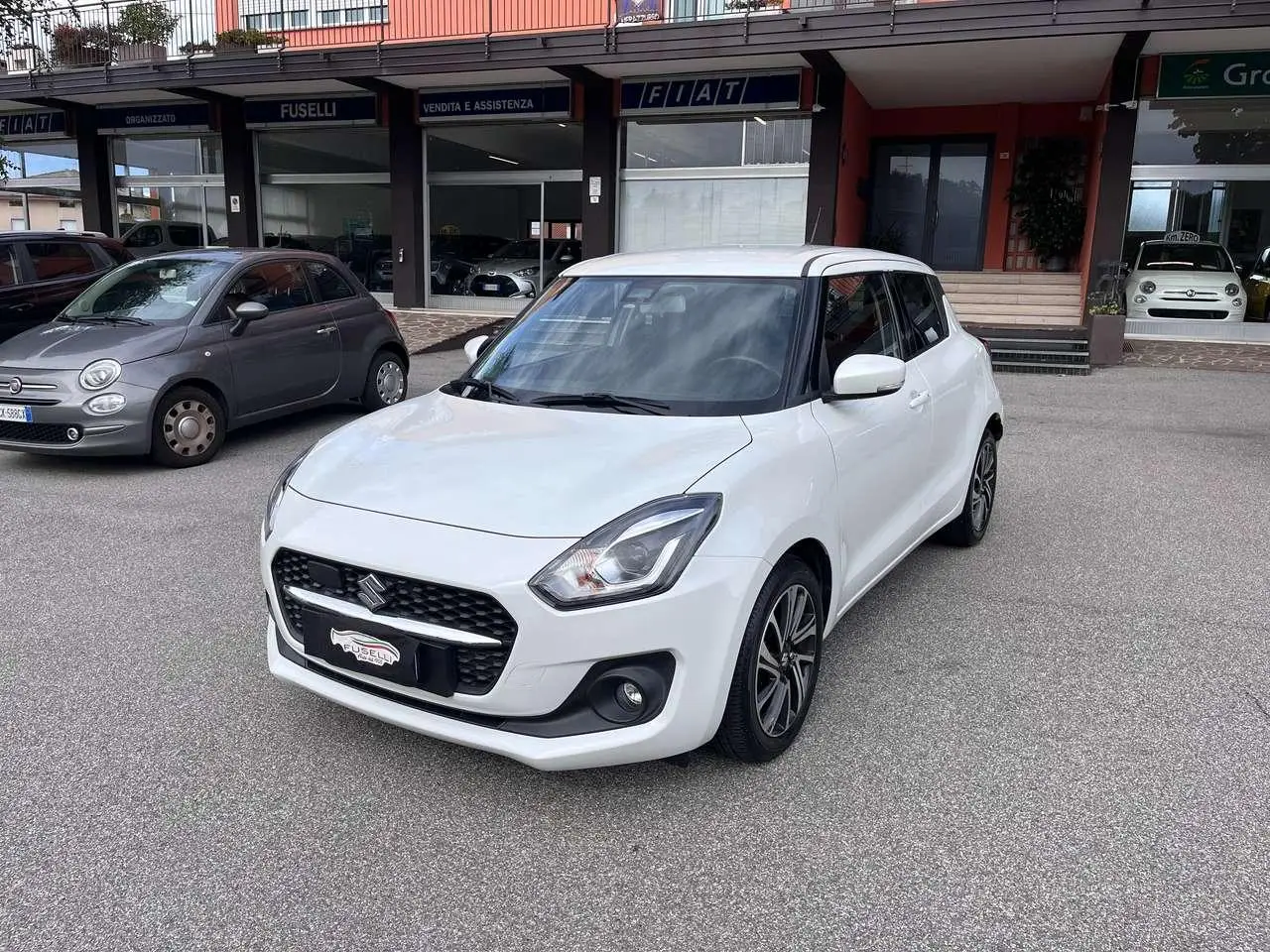 Photo 1 : Suzuki Swift 2021 Hybride