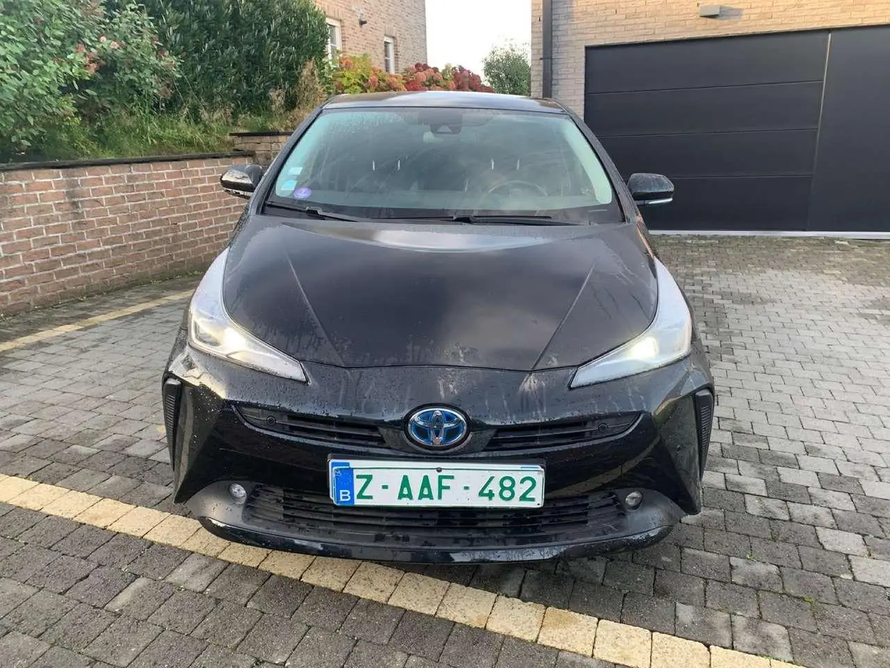 Photo 1 : Toyota Prius 2019 Essence