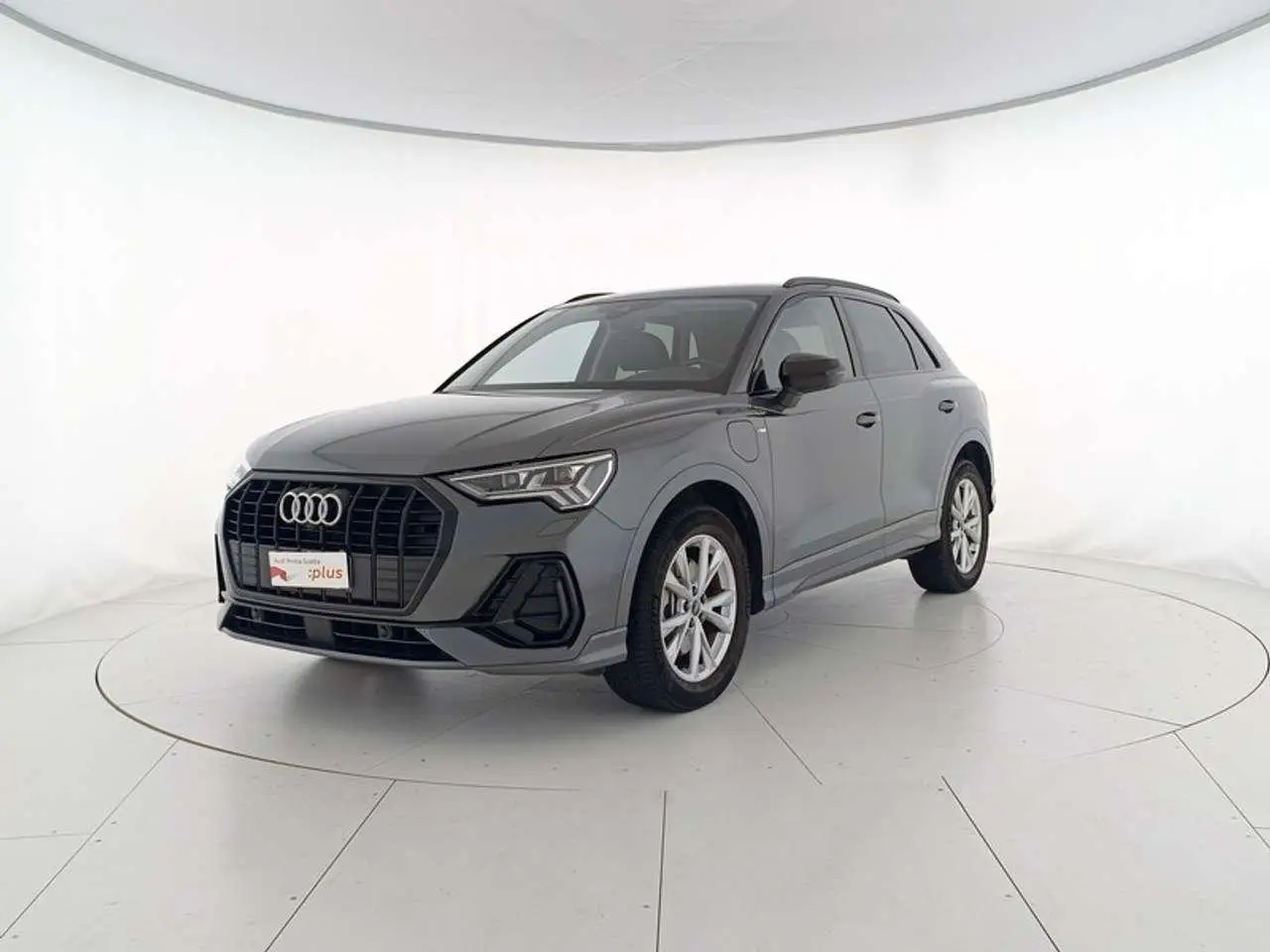 Photo 1 : Audi Q3 2021 Autres