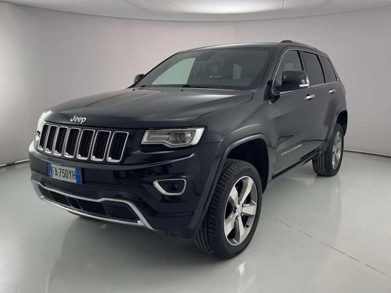 Photo 1 : Jeep Grand Cherokee 2015 Diesel