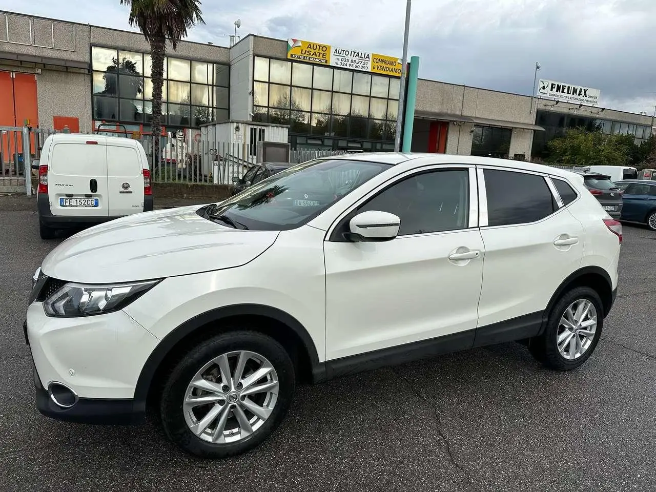 Photo 1 : Nissan Qashqai 2015 Diesel