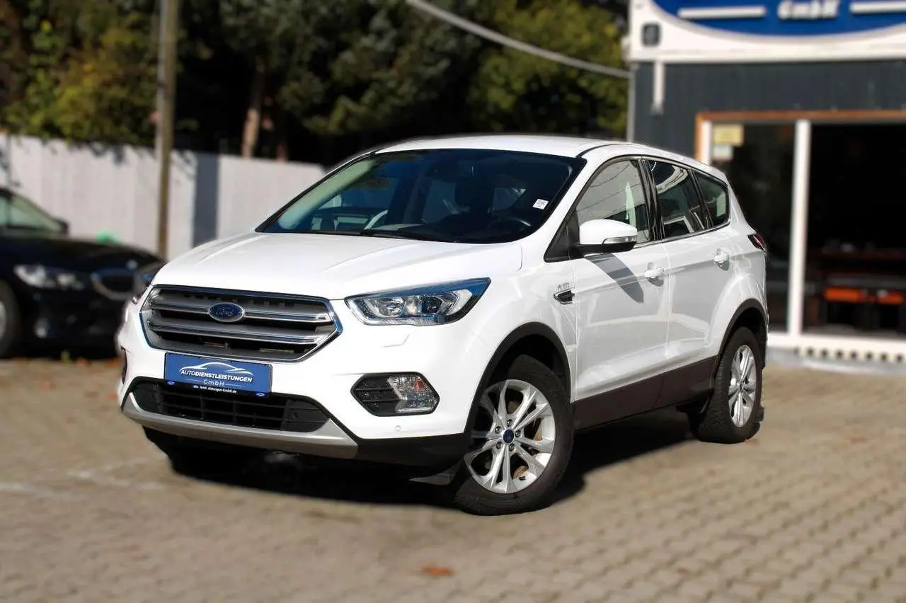 Photo 1 : Ford Kuga 2018 Essence