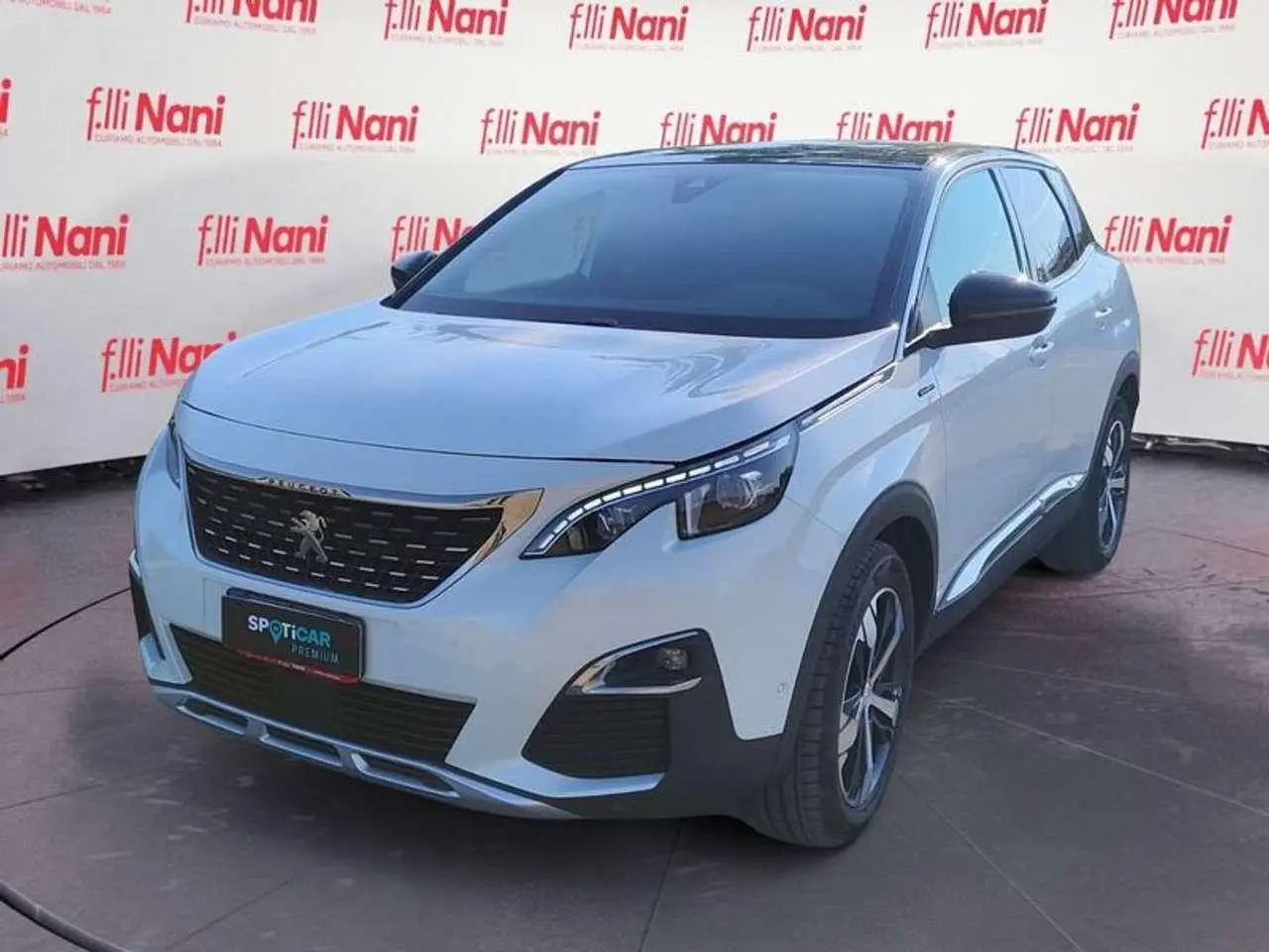 Photo 1 : Peugeot 3008 2021 Petrol