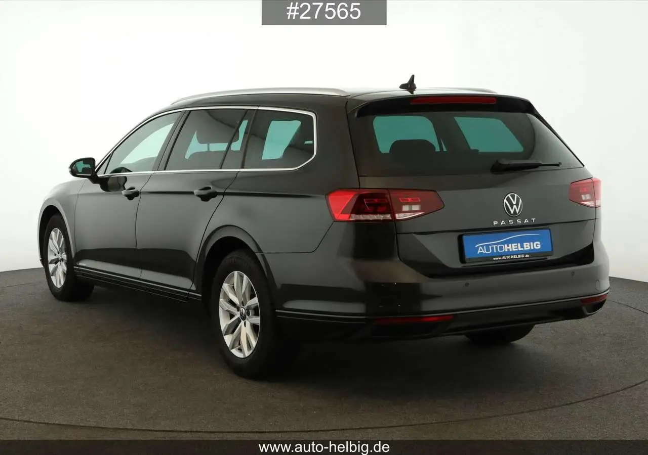 Photo 1 : Volkswagen Passat 2023 Diesel