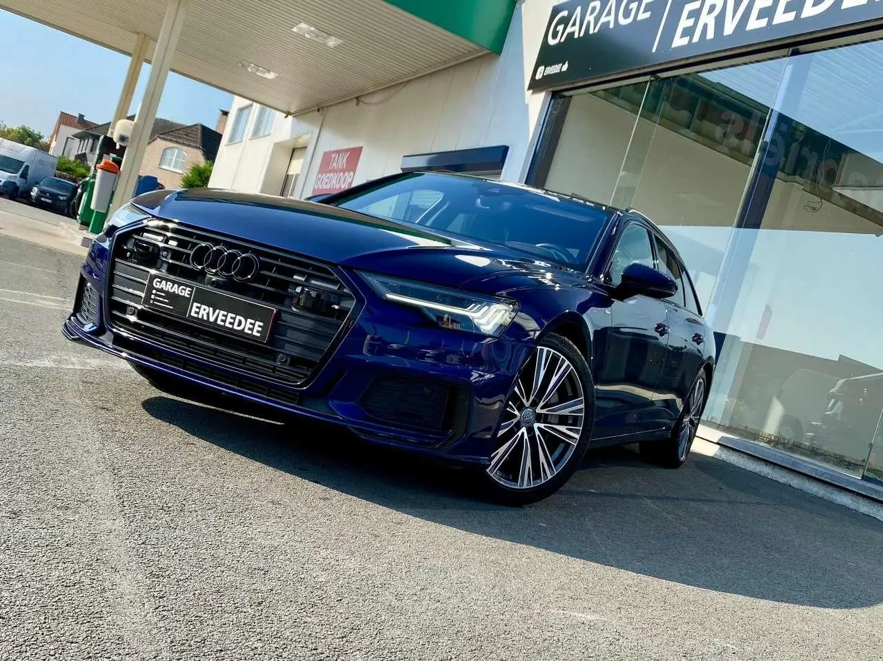 Photo 1 : Audi A6 2019 Petrol