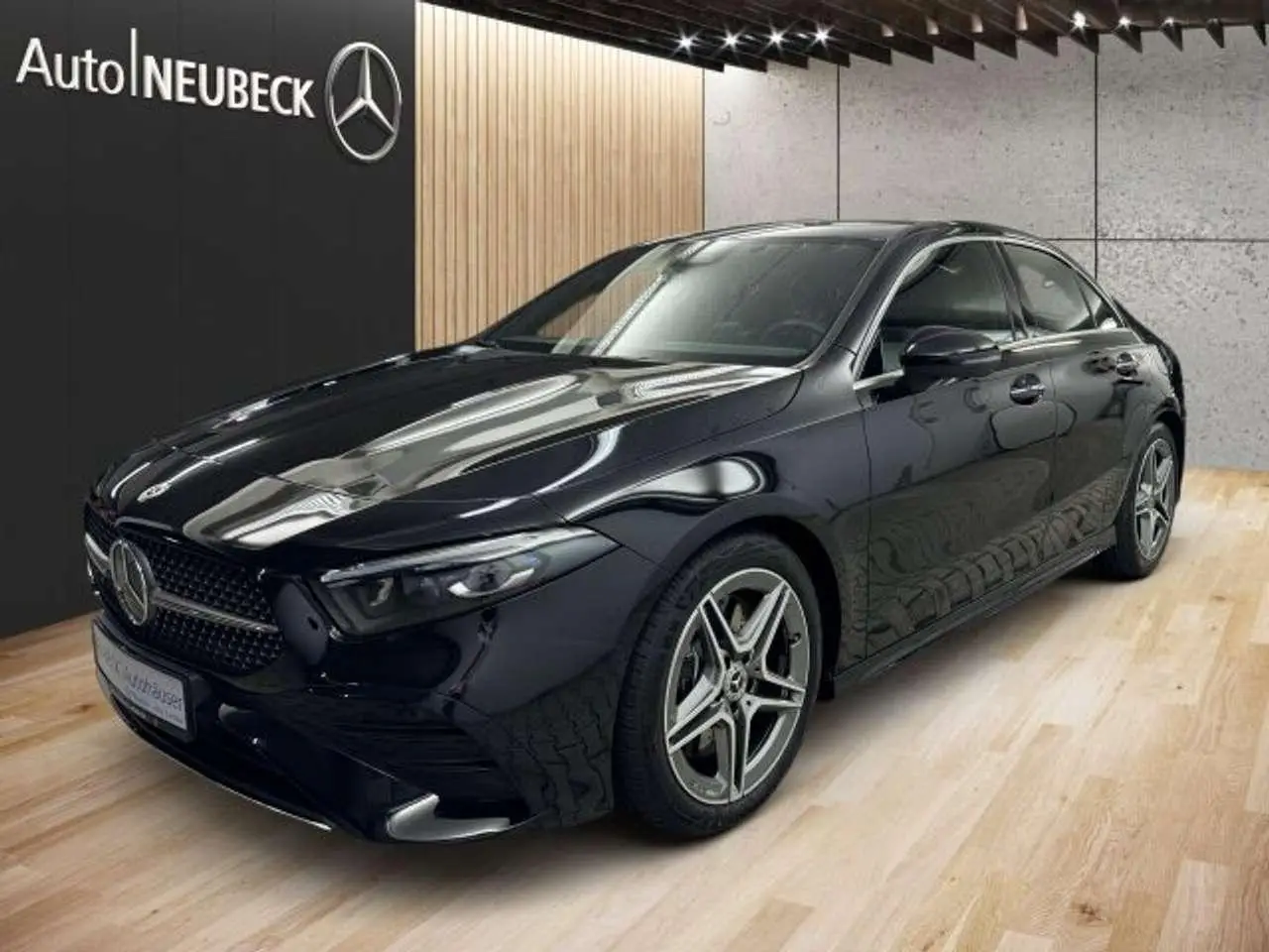 Photo 1 : Mercedes-benz Classe A 2023 Petrol